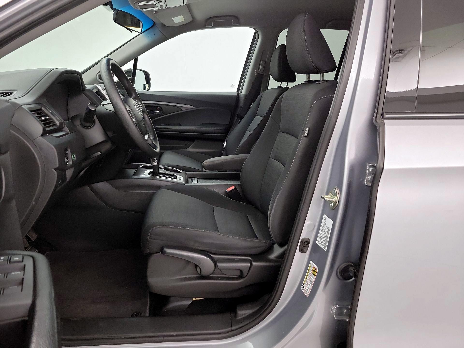 Thumbnail: 2019 Honda Ridgeline - 11