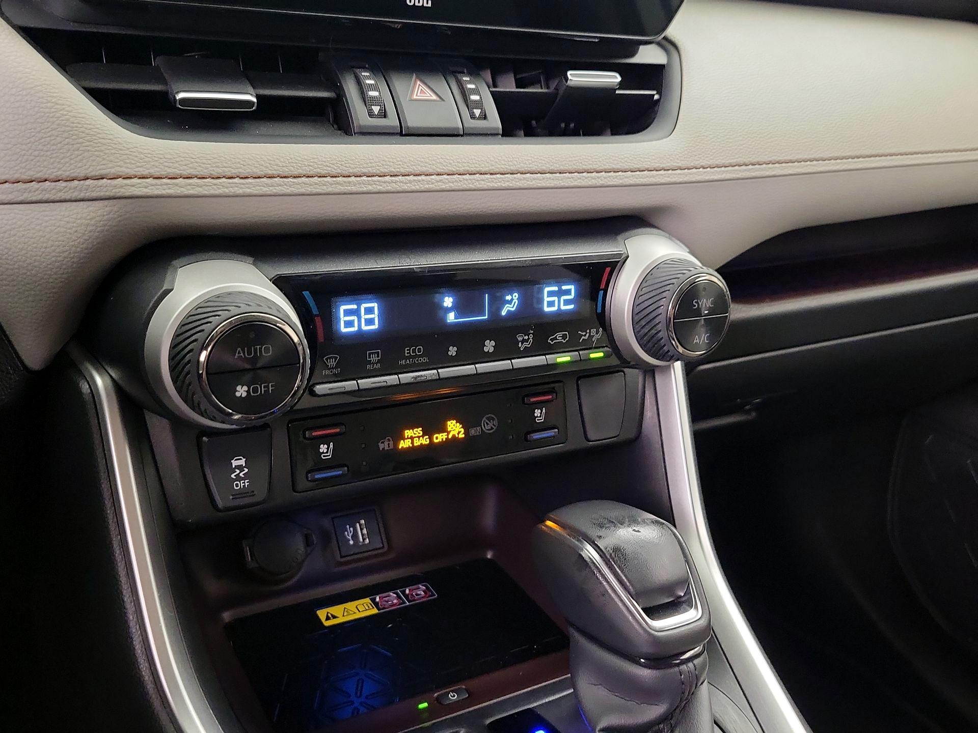 Thumbnail: 2023 Toyota RAV4 - 16