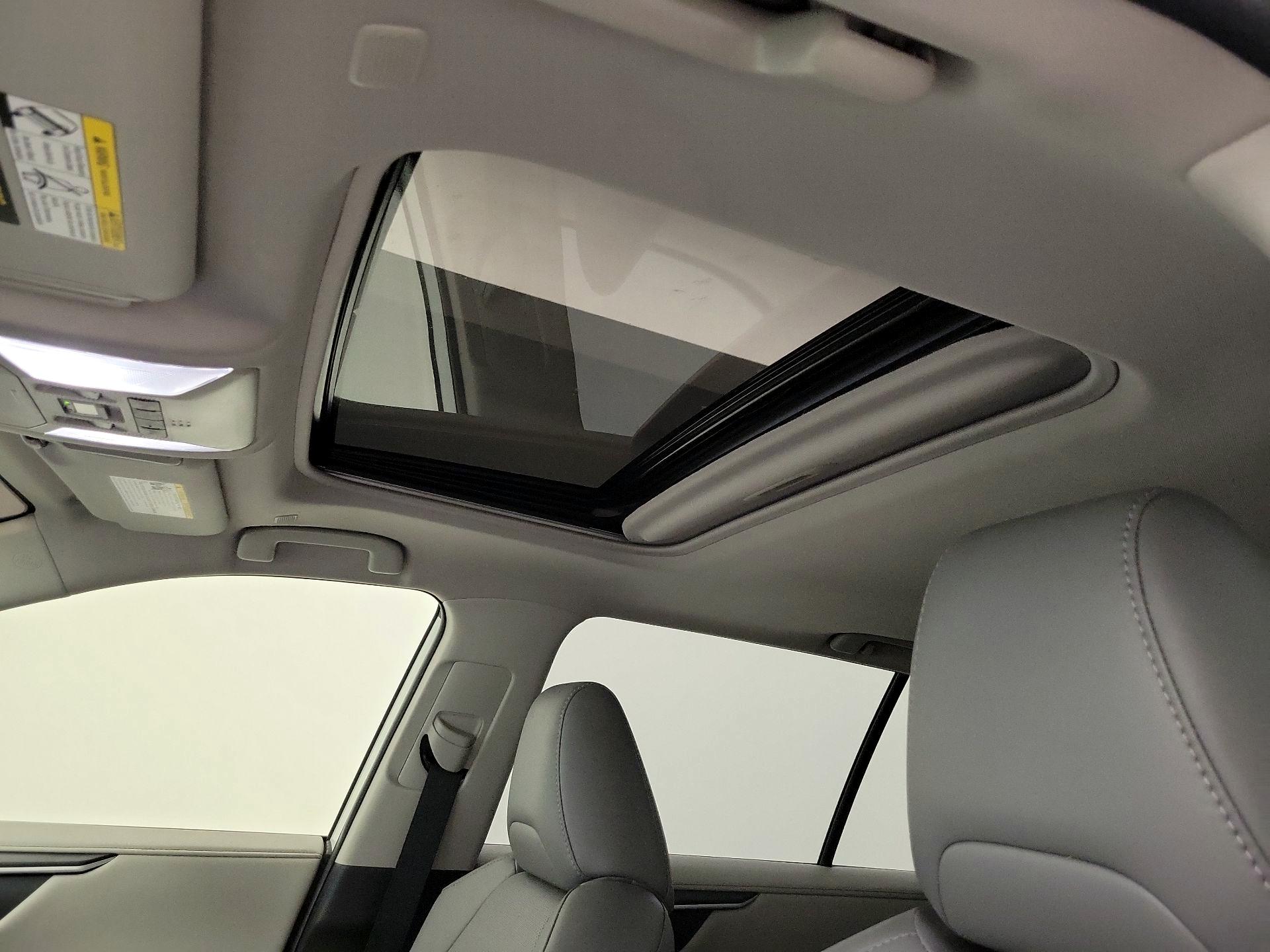 Thumbnail: 2023 Toyota RAV4 - 19