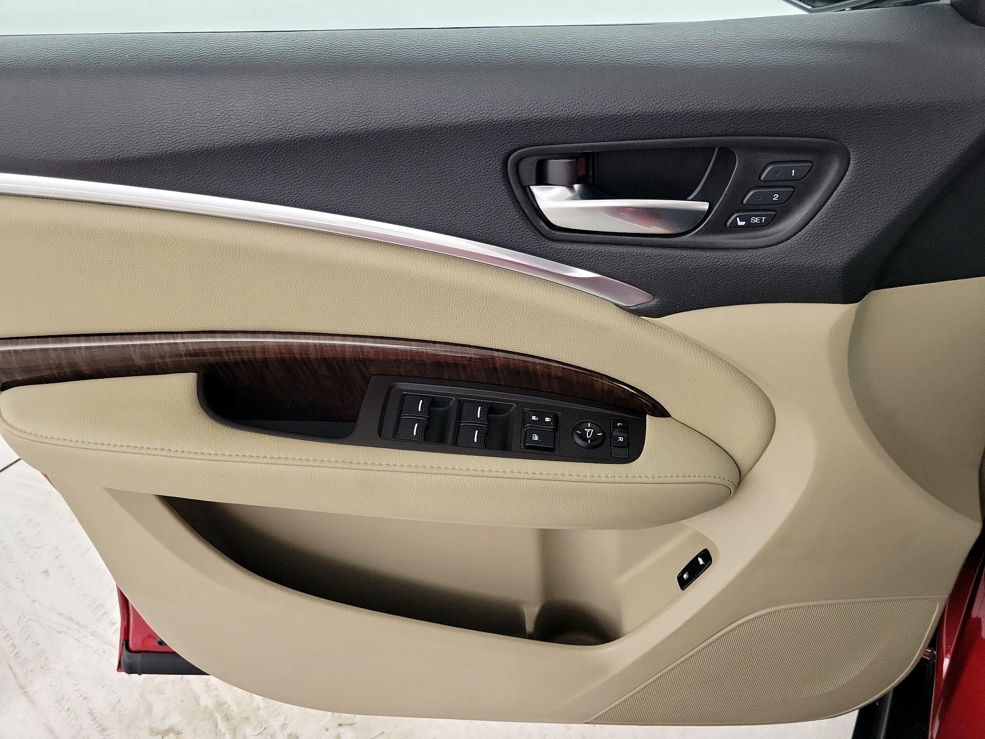 Thumbnail: 2020 Acura MDX - 12