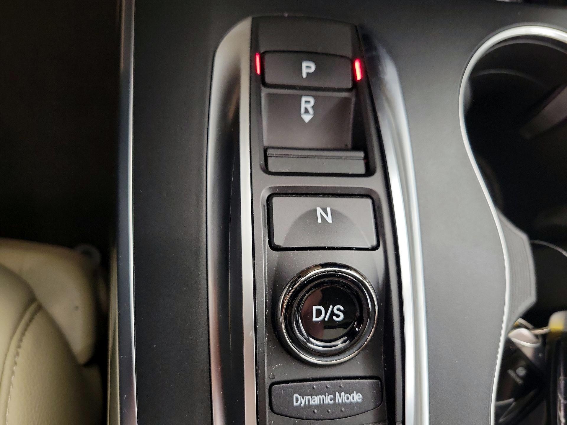 Thumbnail: 2020 Acura MDX - 17