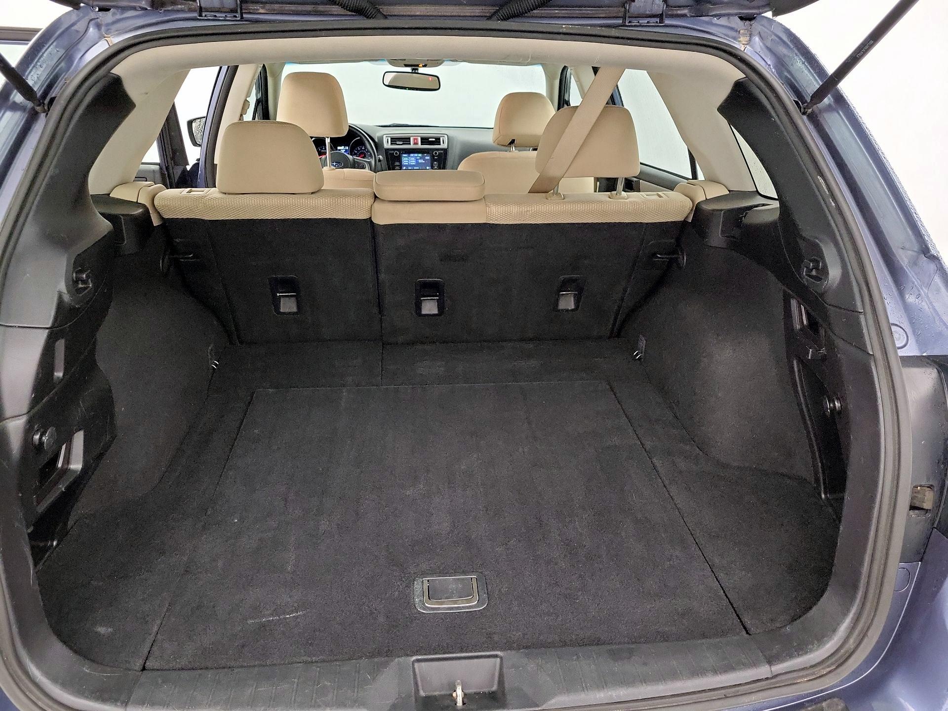 Thumbnail: 2016 Subaru Outback - 20