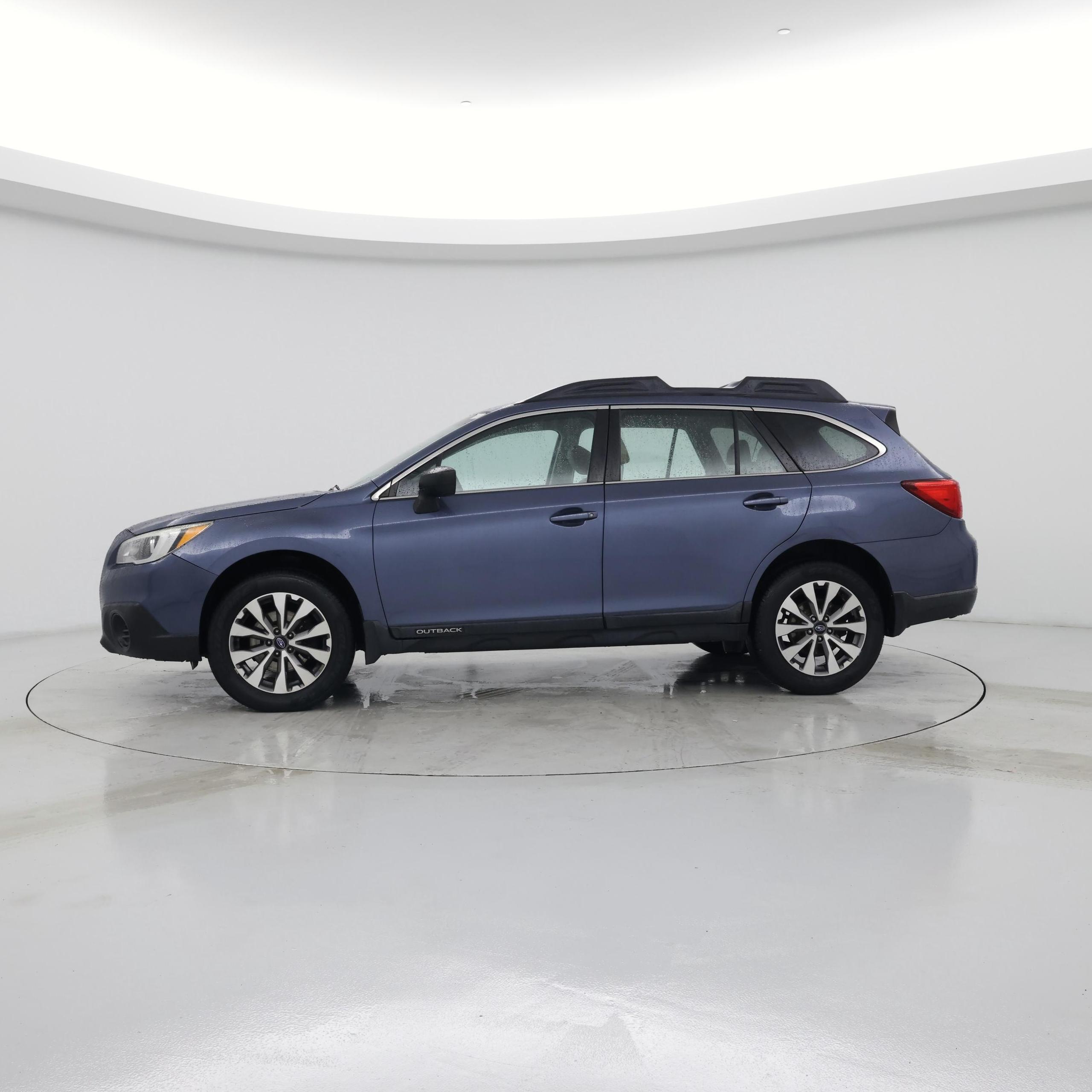 Thumbnail: 2016 Subaru Outback - 3