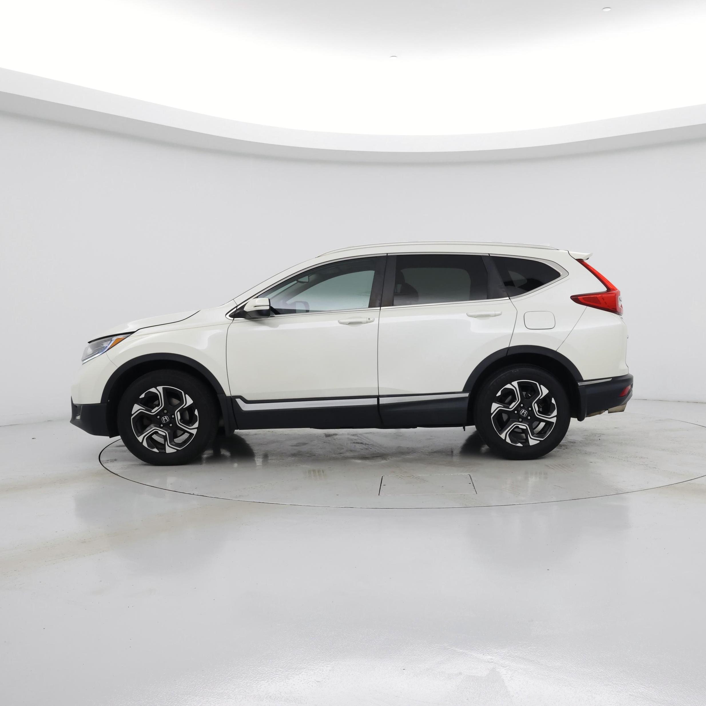 Thumbnail: 2018 Honda CR-V - 3