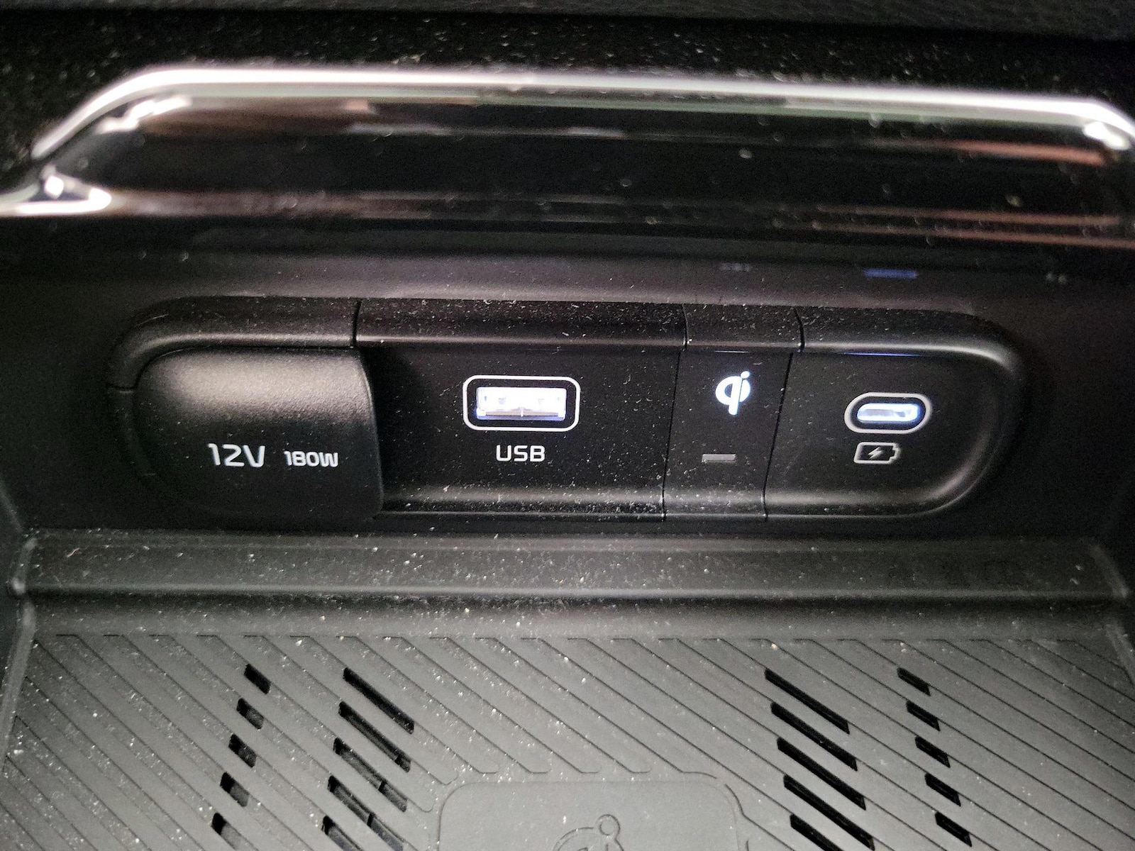 2025 Kia Sportage EX Hybrid - Photo 20