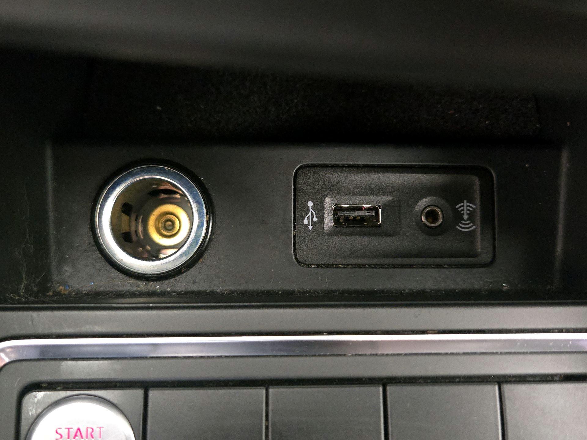 Thumbnail: 2017 Volkswagen Jetta - 18