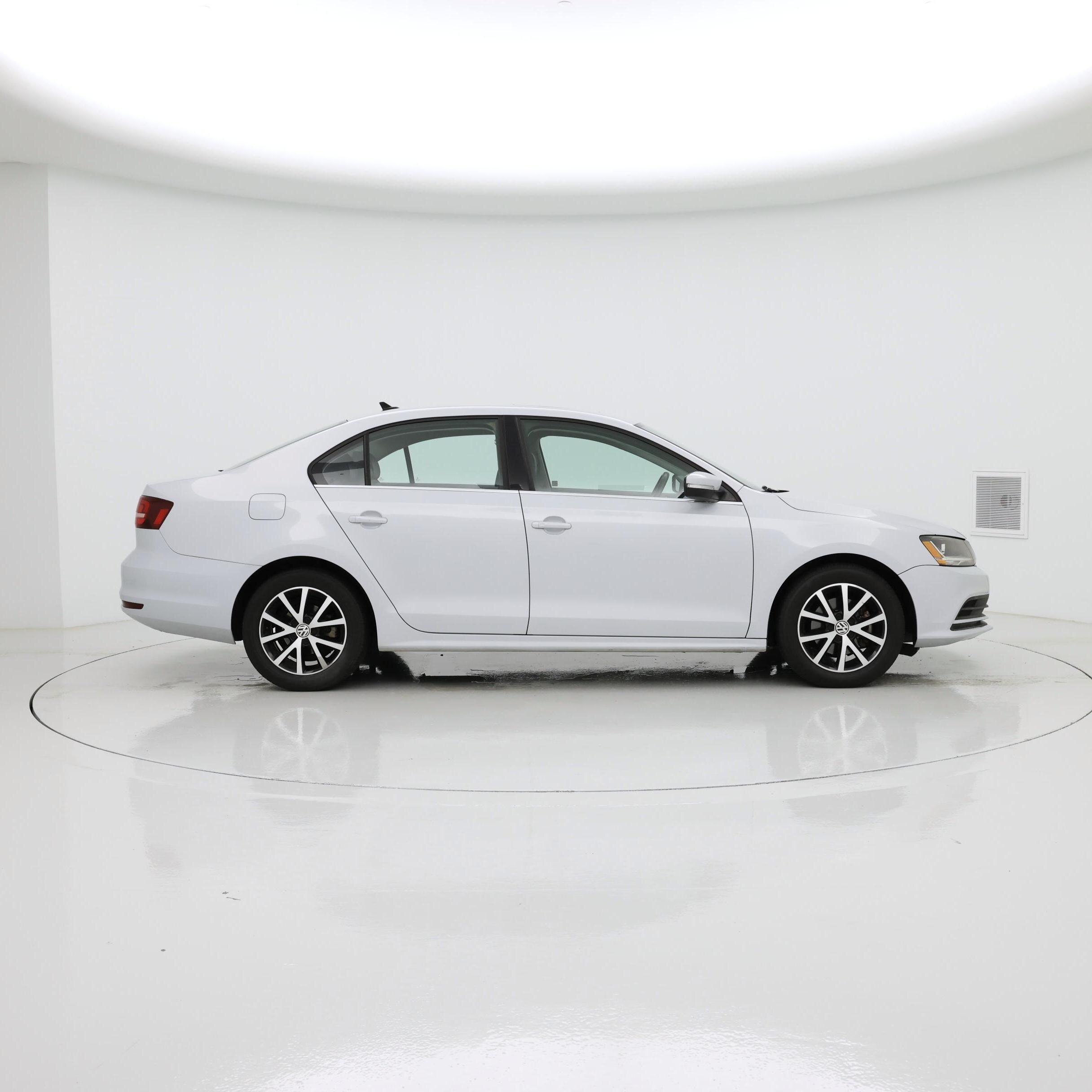 Thumbnail: 2017 Volkswagen Jetta - 7