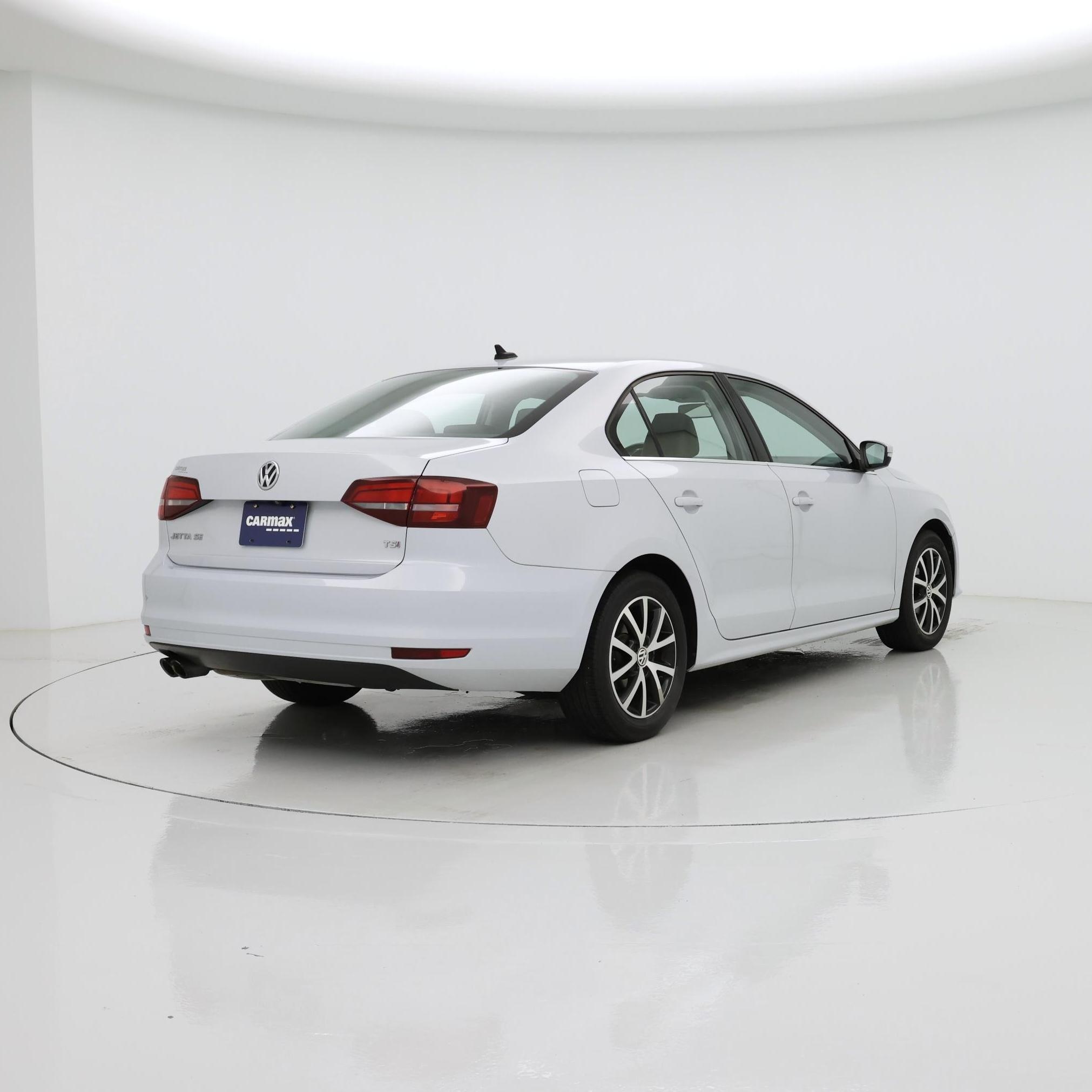 Thumbnail: 2017 Volkswagen Jetta - 8