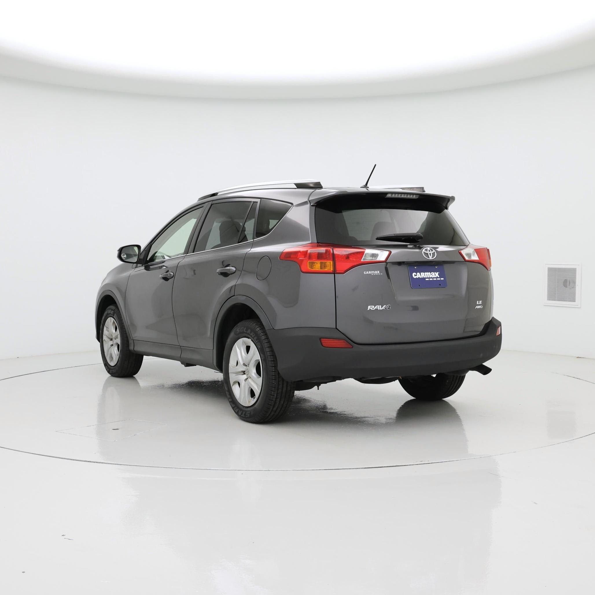 Thumbnail: 2015 Toyota RAV4 - 2