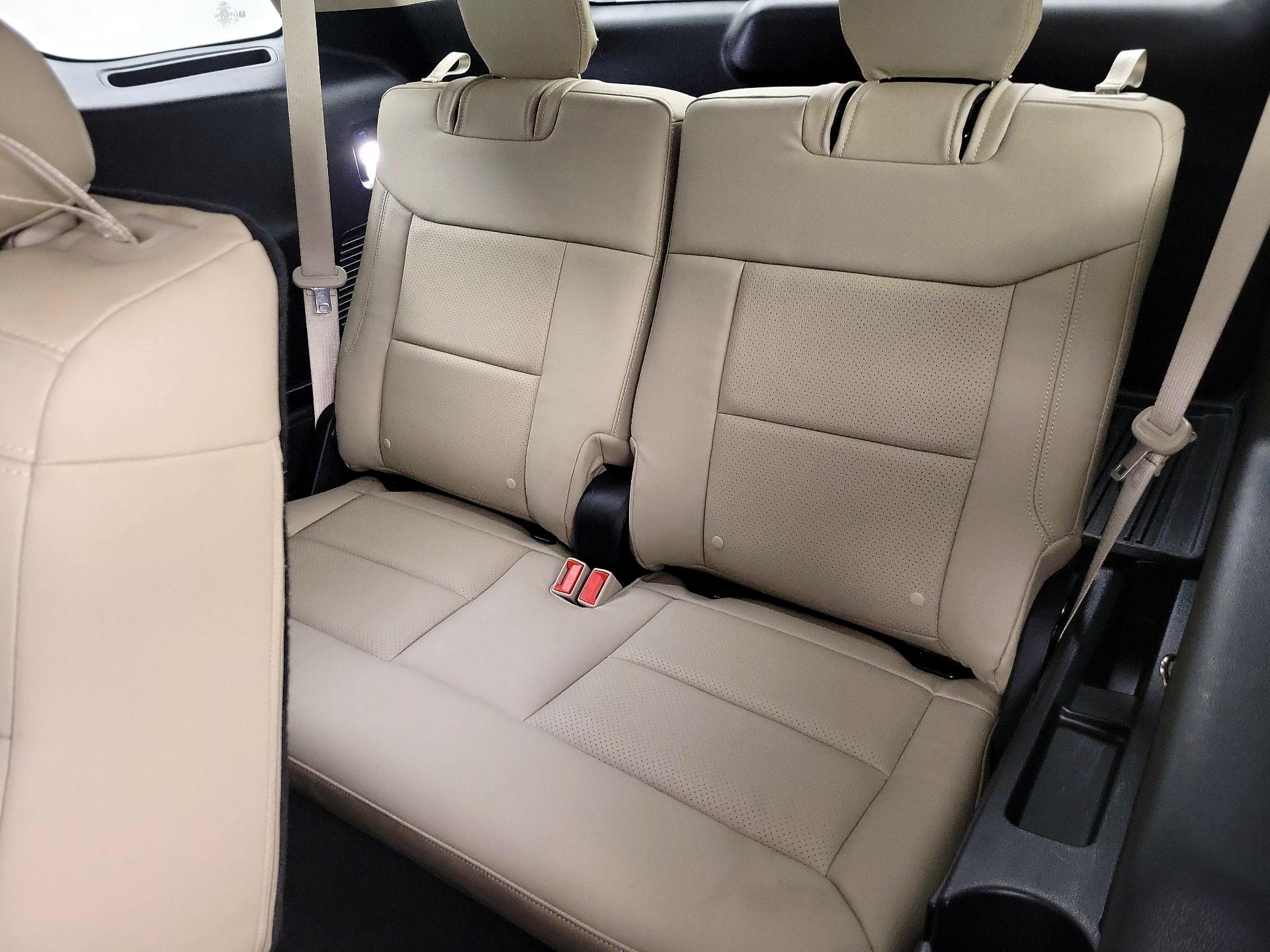 Thumbnail: 2022 Ford Explorer - 20