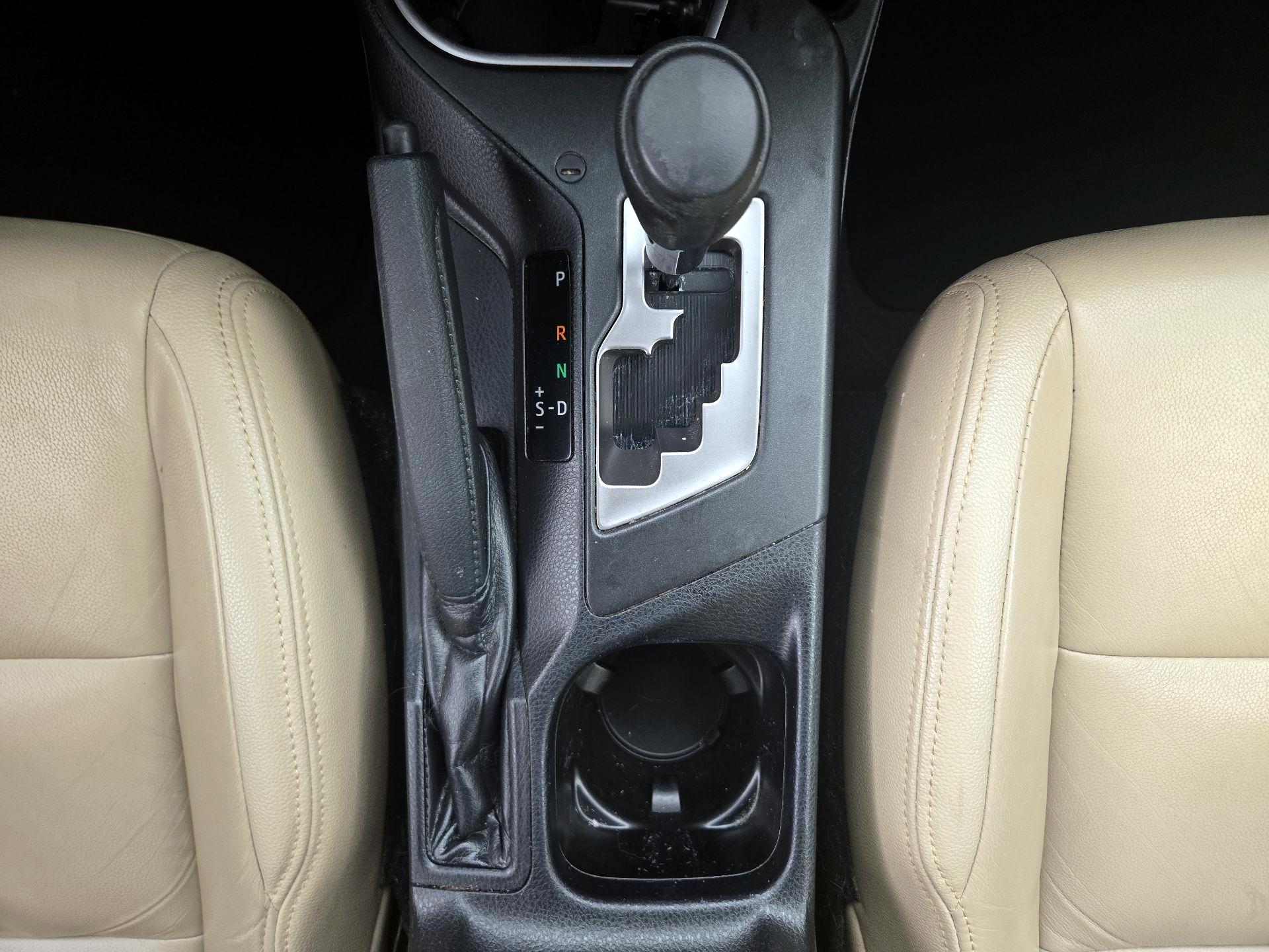 Thumbnail: 2016 Toyota RAV4 - 17