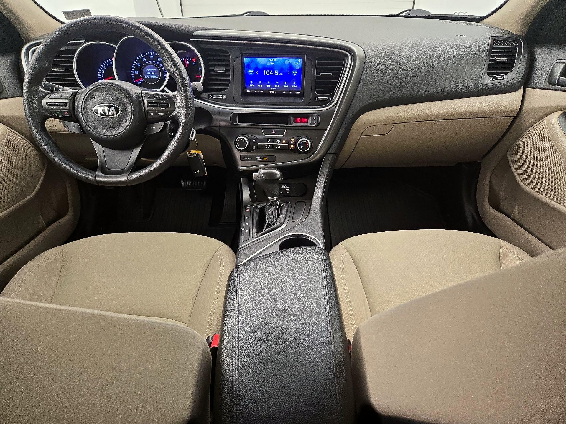 Thumbnail: 2015 Kia Optima - 9
