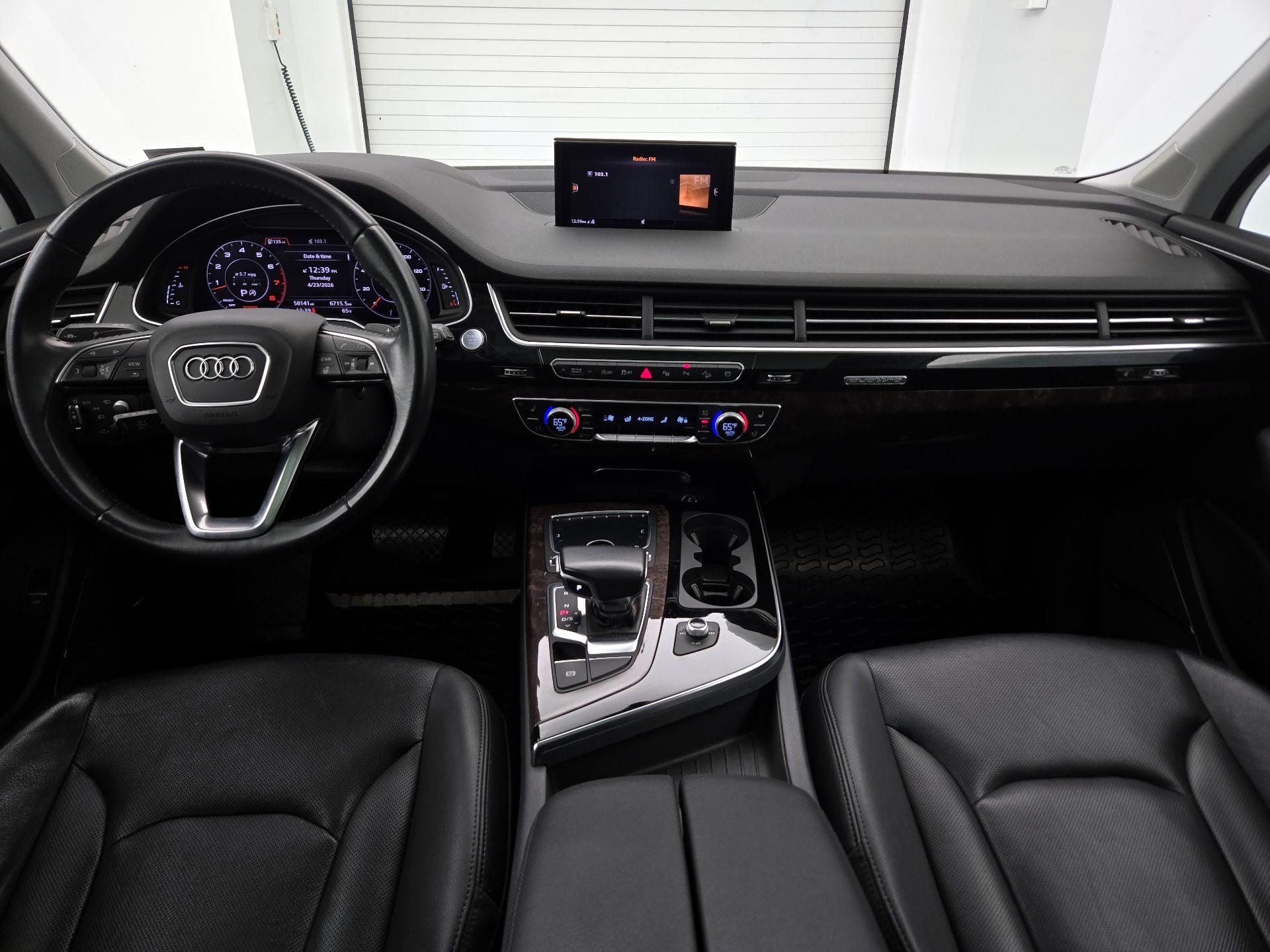 Thumbnail: 2019 Audi Q7 - 9