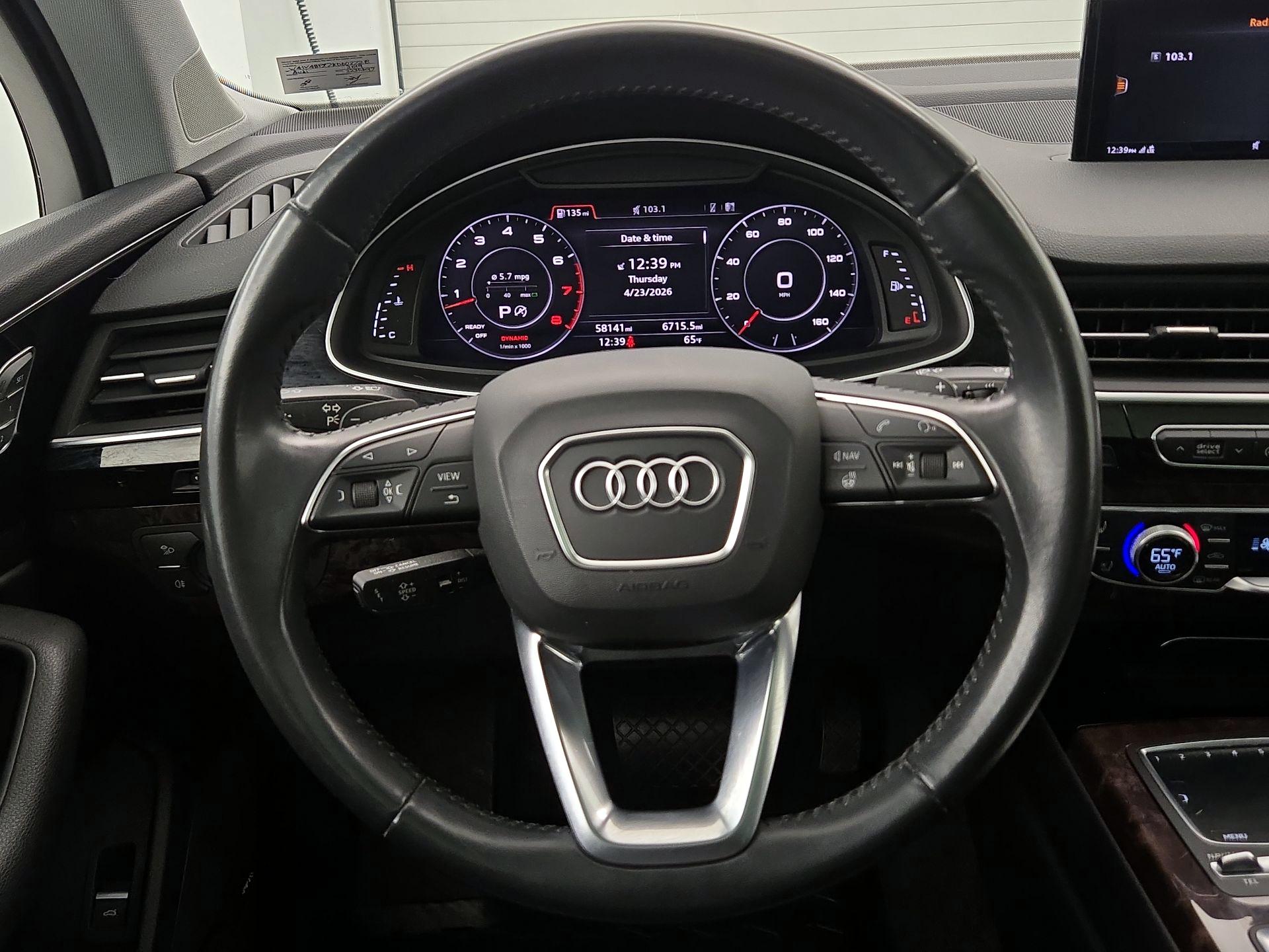 Thumbnail: 2019 Audi Q7 - 10