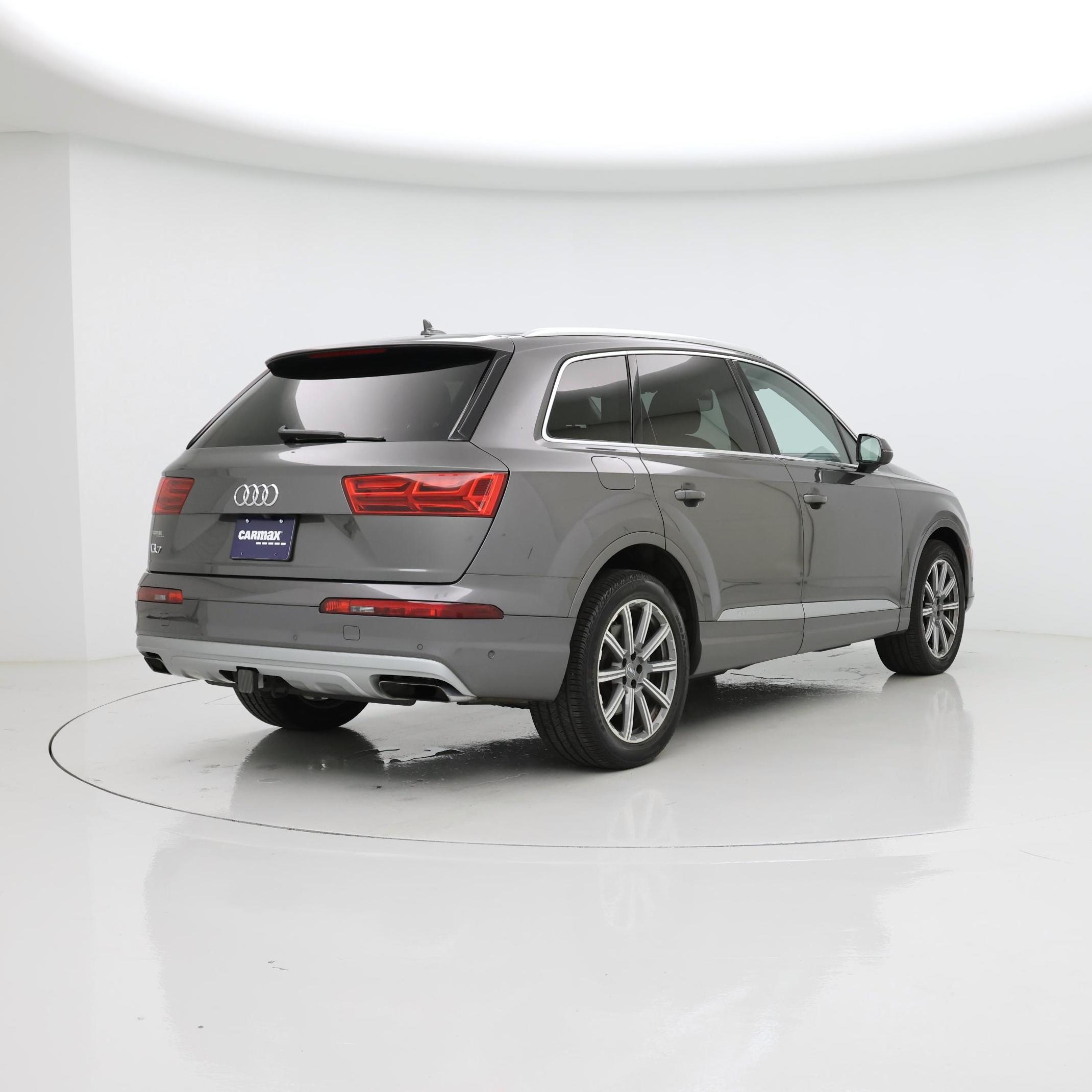 Thumbnail: 2019 Audi Q7 - 8