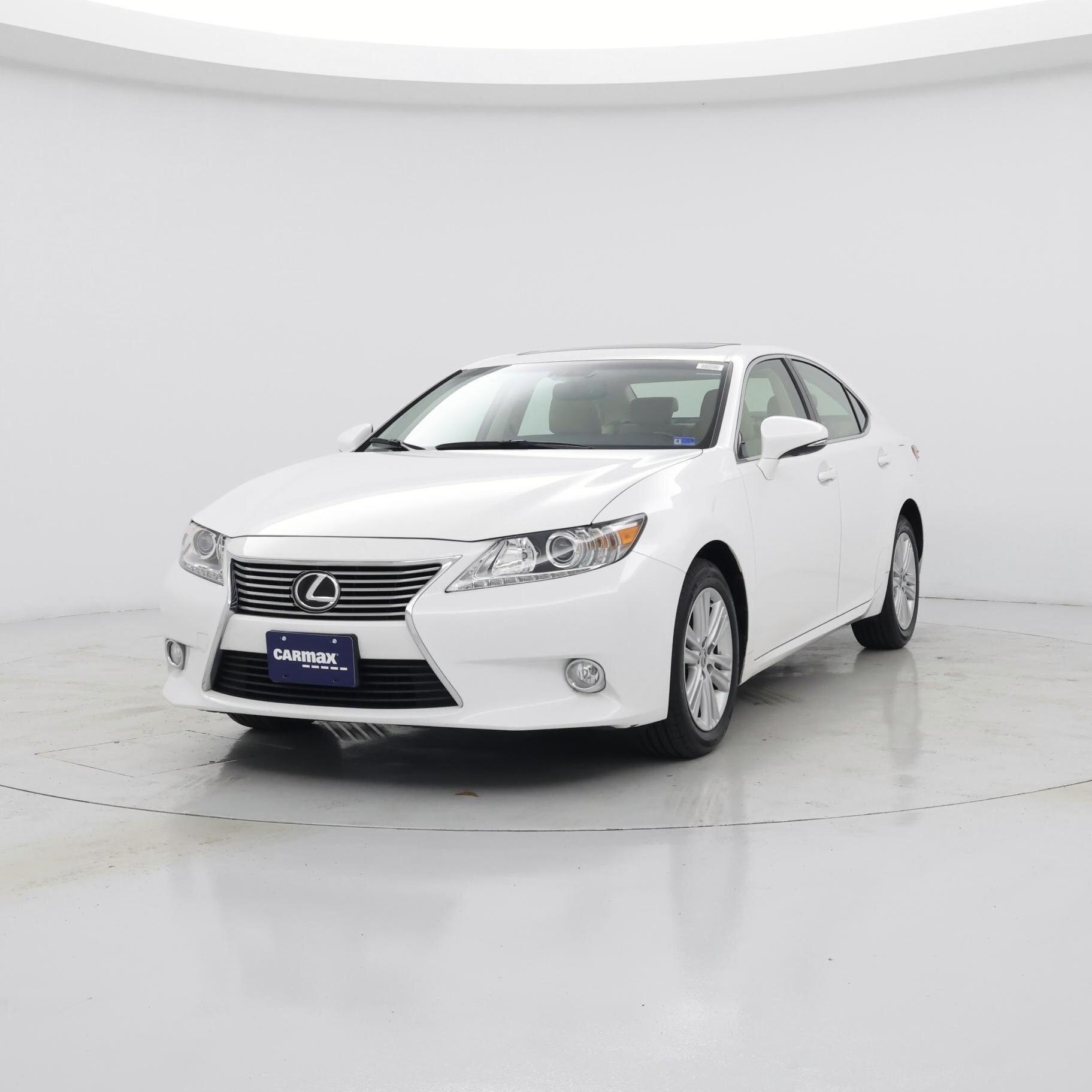 Thumbnail: 2015 Lexus ES - 4
