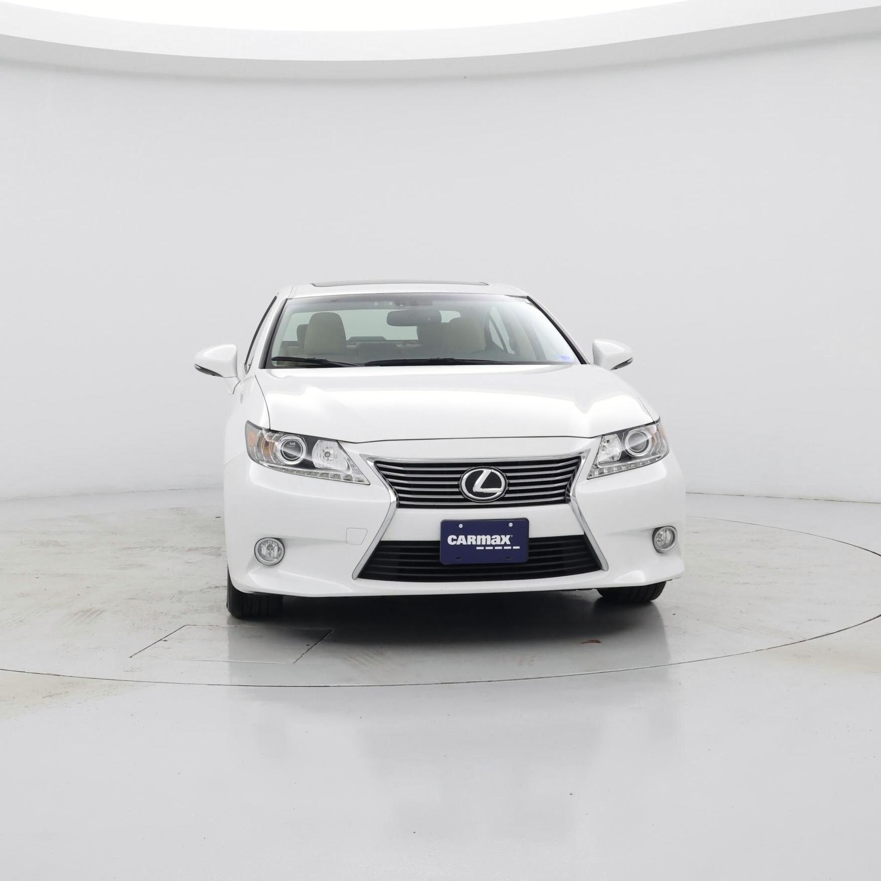 Thumbnail: 2015 Lexus ES - 5