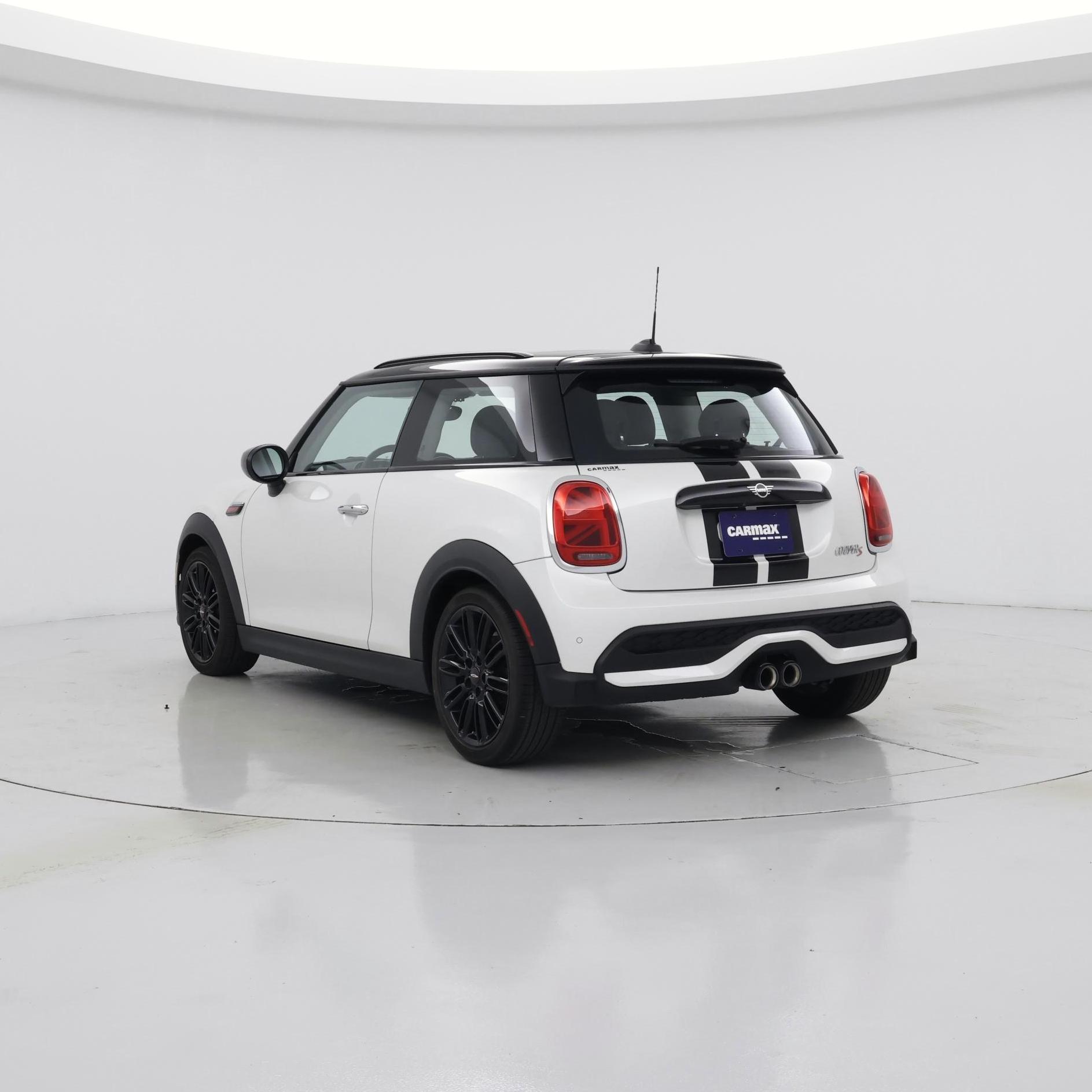 Thumbnail: 2023 MINI Cooper Hardtop - 2