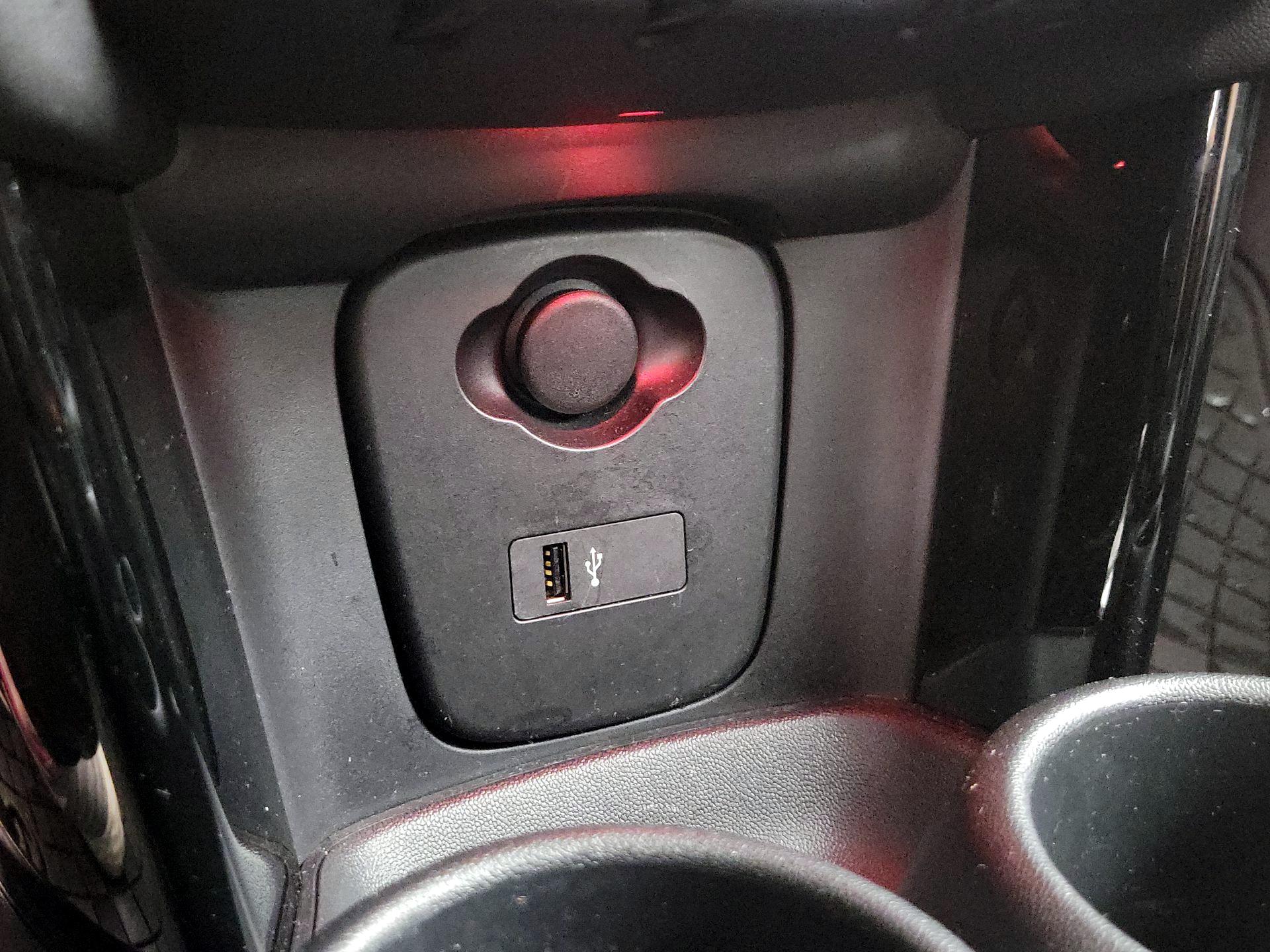 Thumbnail: 2023 MINI Cooper Hardtop - 19