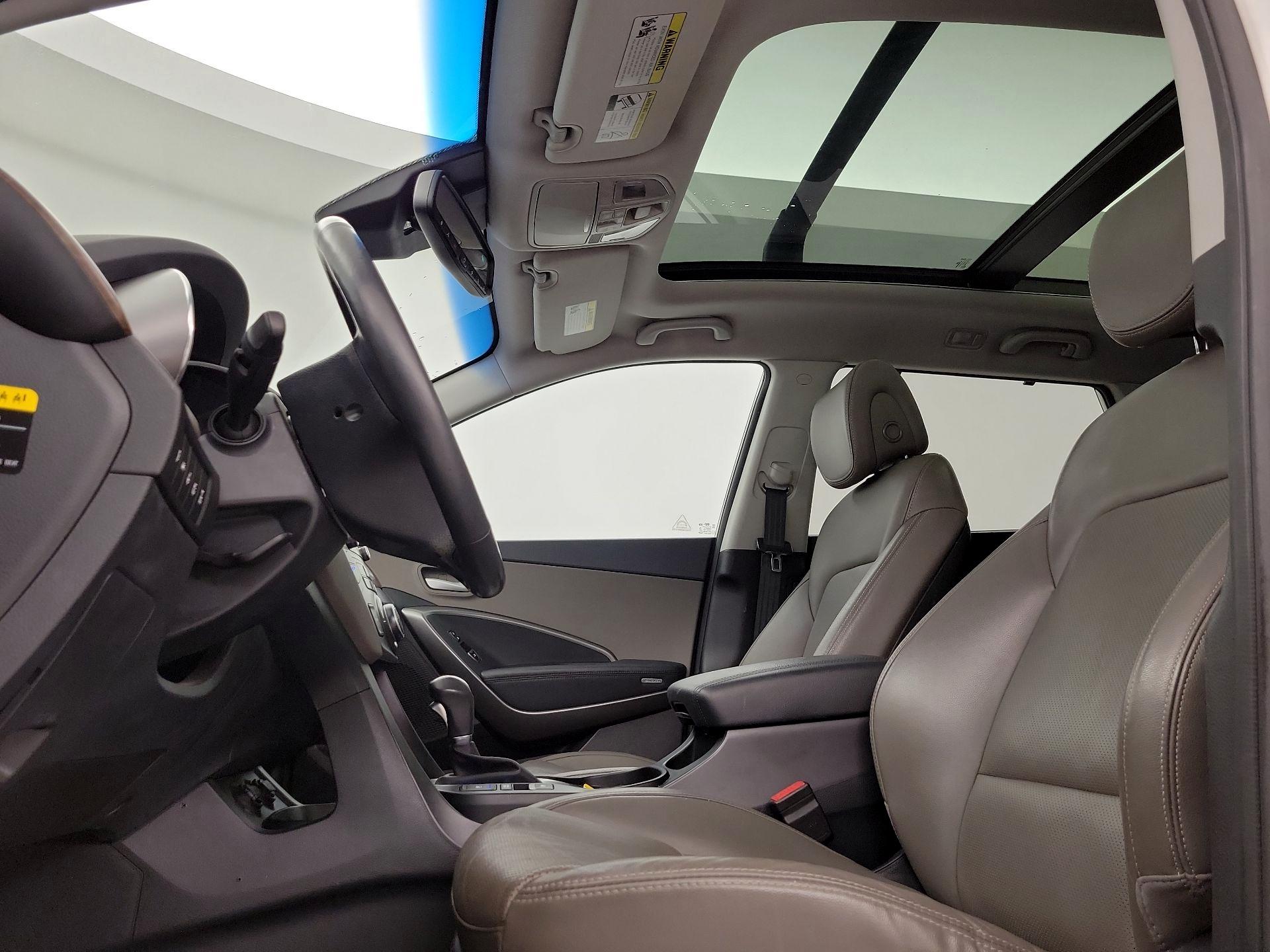 Thumbnail: 2017 Hyundai Santa Fe - 20