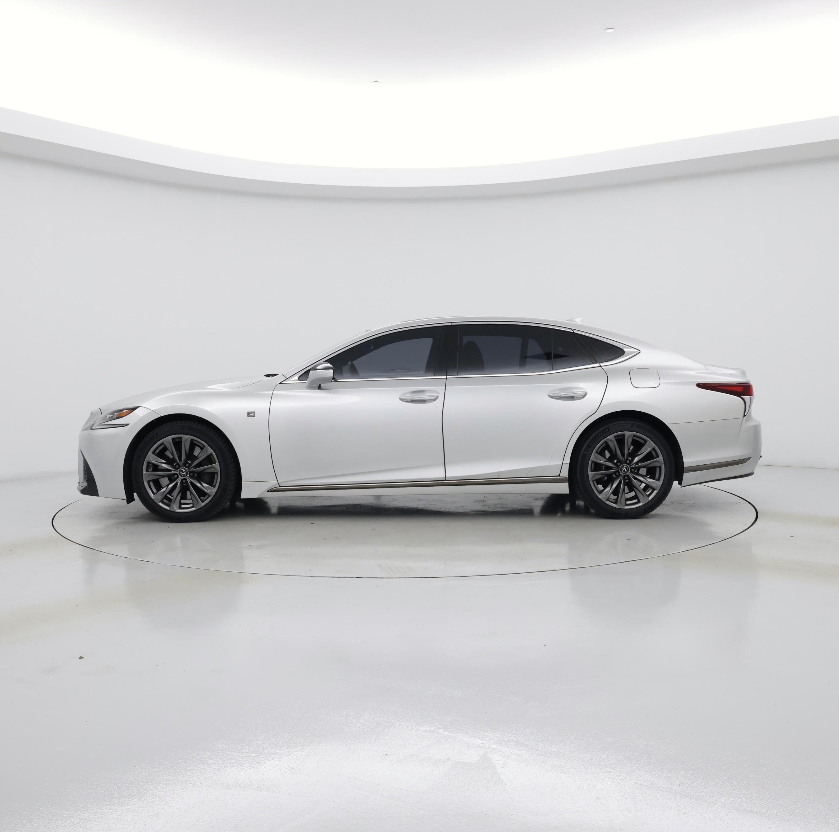 Thumbnail: 2018 Lexus LS - 3