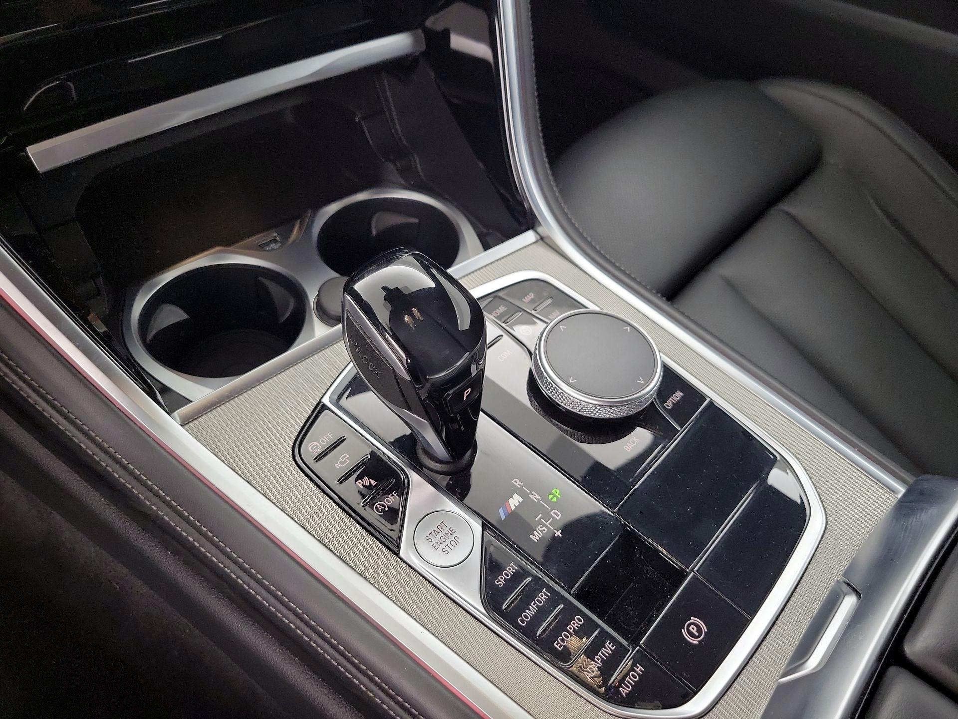 Thumbnail: 2019 BMW 8 Series - 18