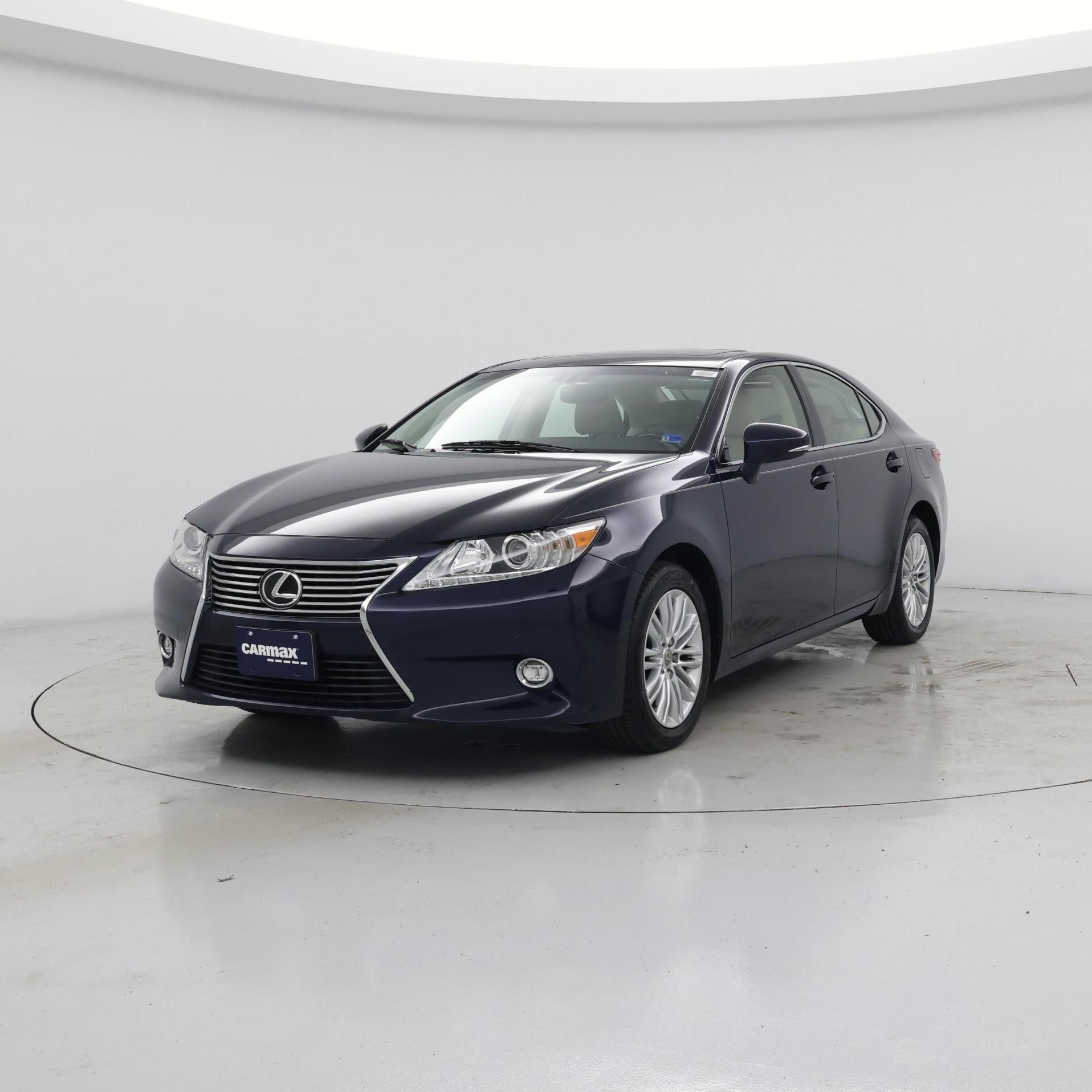 Thumbnail: 2015 Lexus ES - 4
