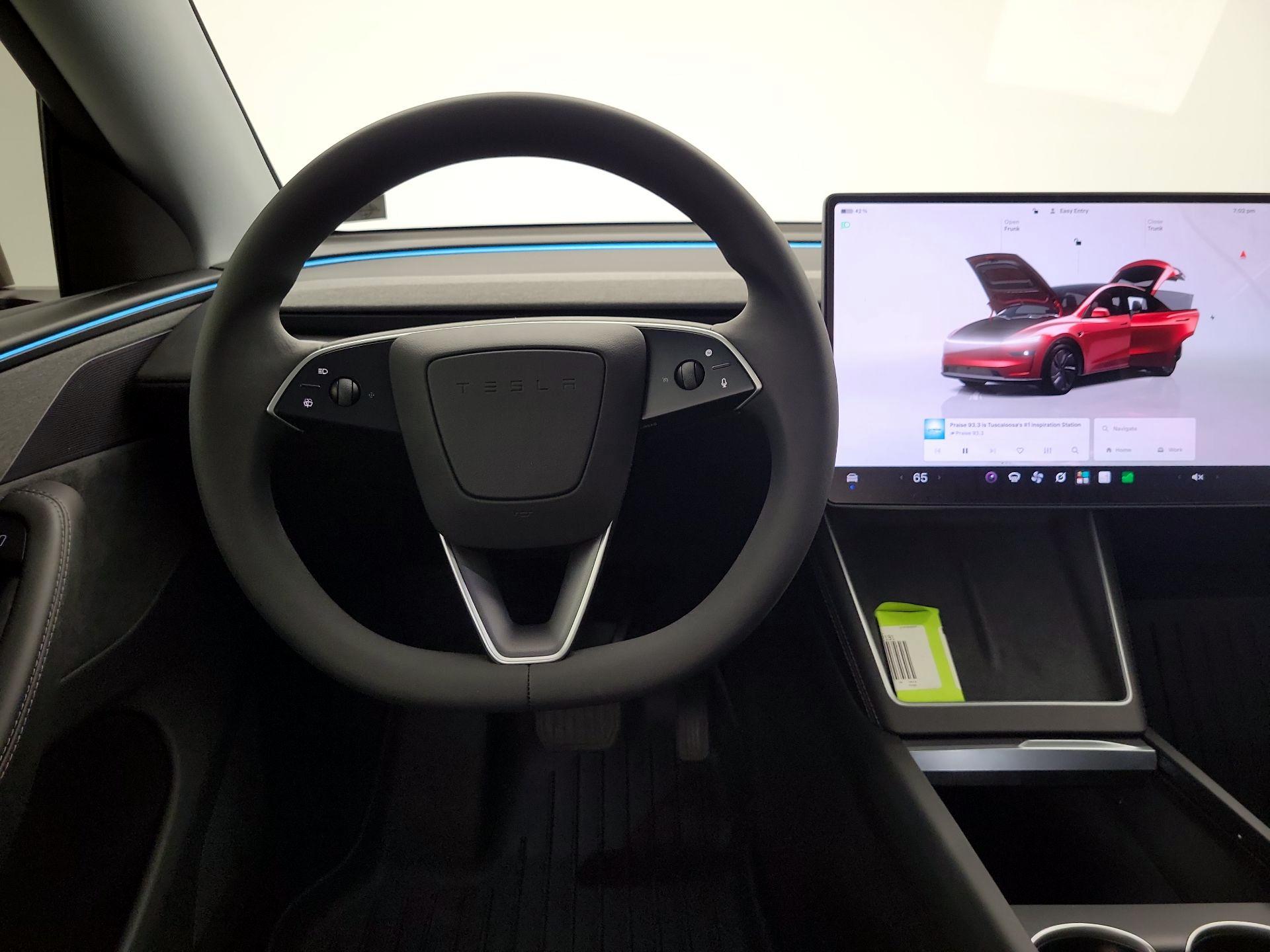 Thumbnail: 2026 Tesla Model Y - 10