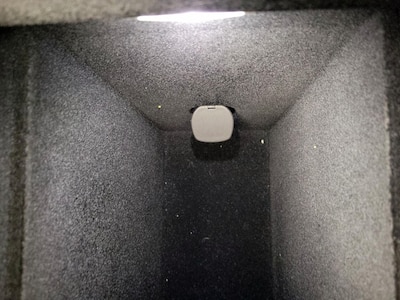 USB/AUX Ports