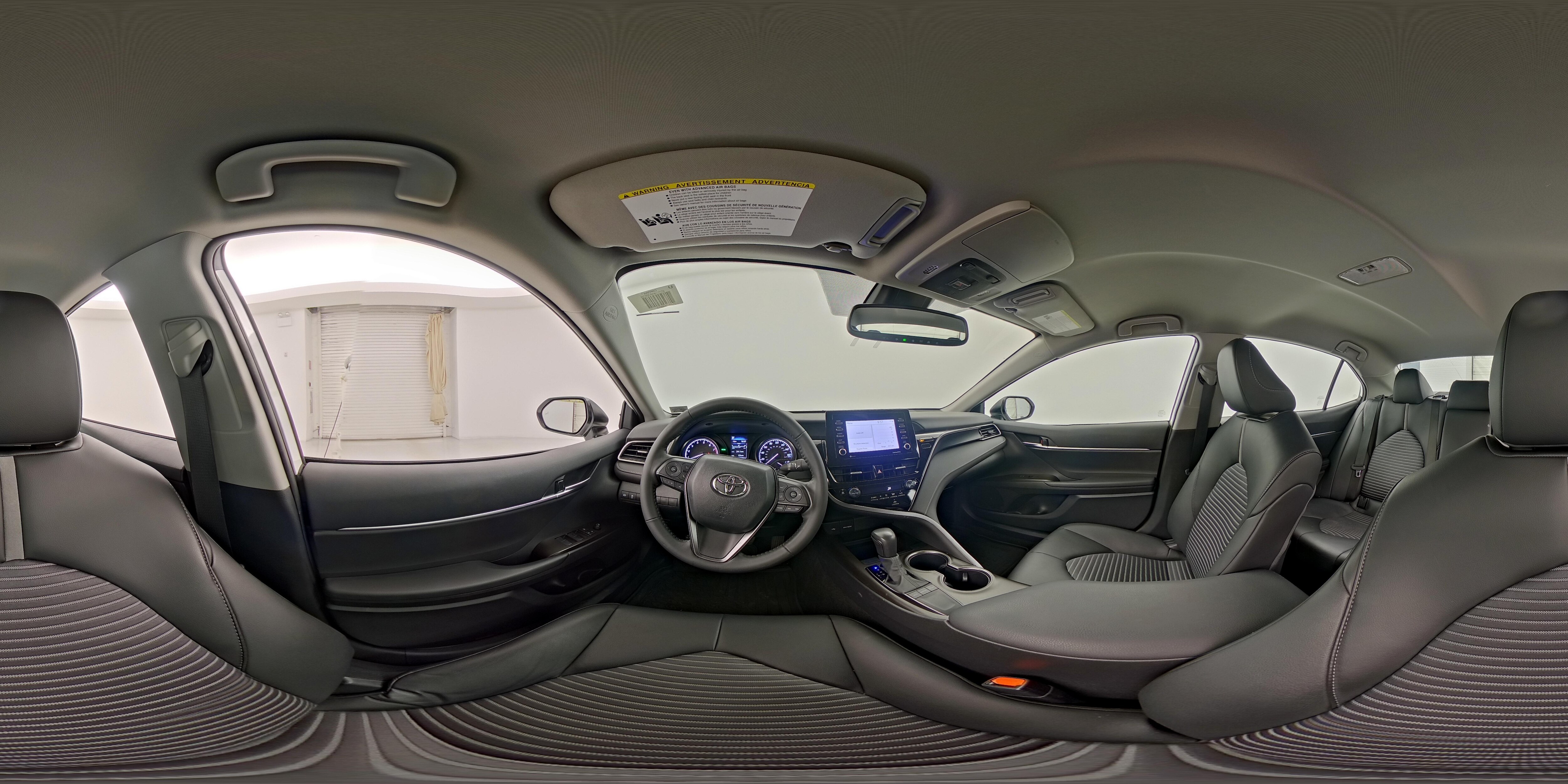 2024 Toyota Camry SE - Photo 26