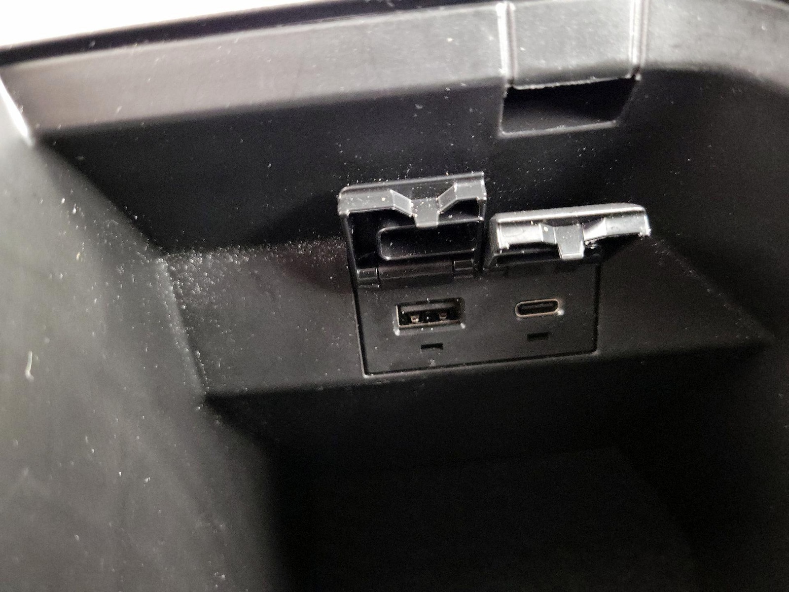 2024 Toyota Camry SE - Photo 19