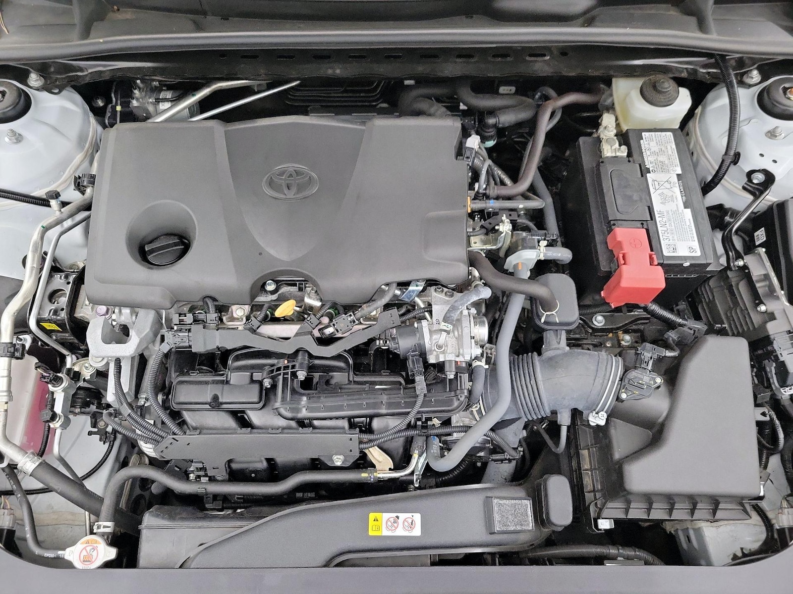 2024 Toyota Camry SE - Photo 22