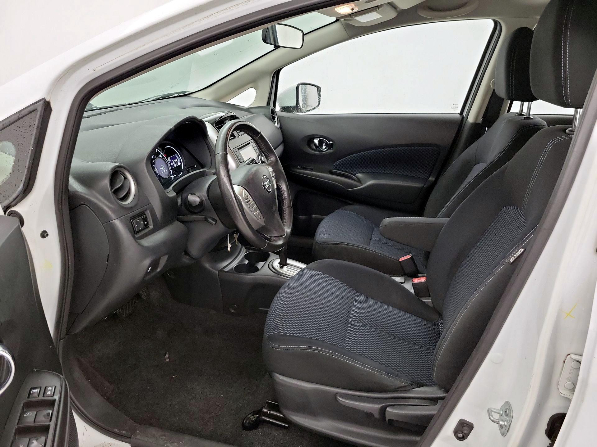 Thumbnail: 2016 Nissan Versa Note - 11