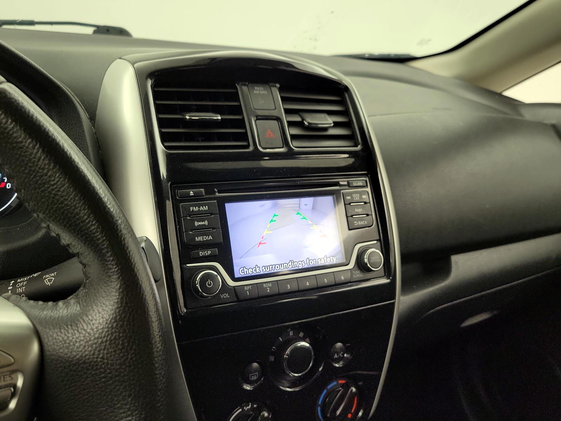 Thumbnail: 2016 Nissan Versa Note - 14