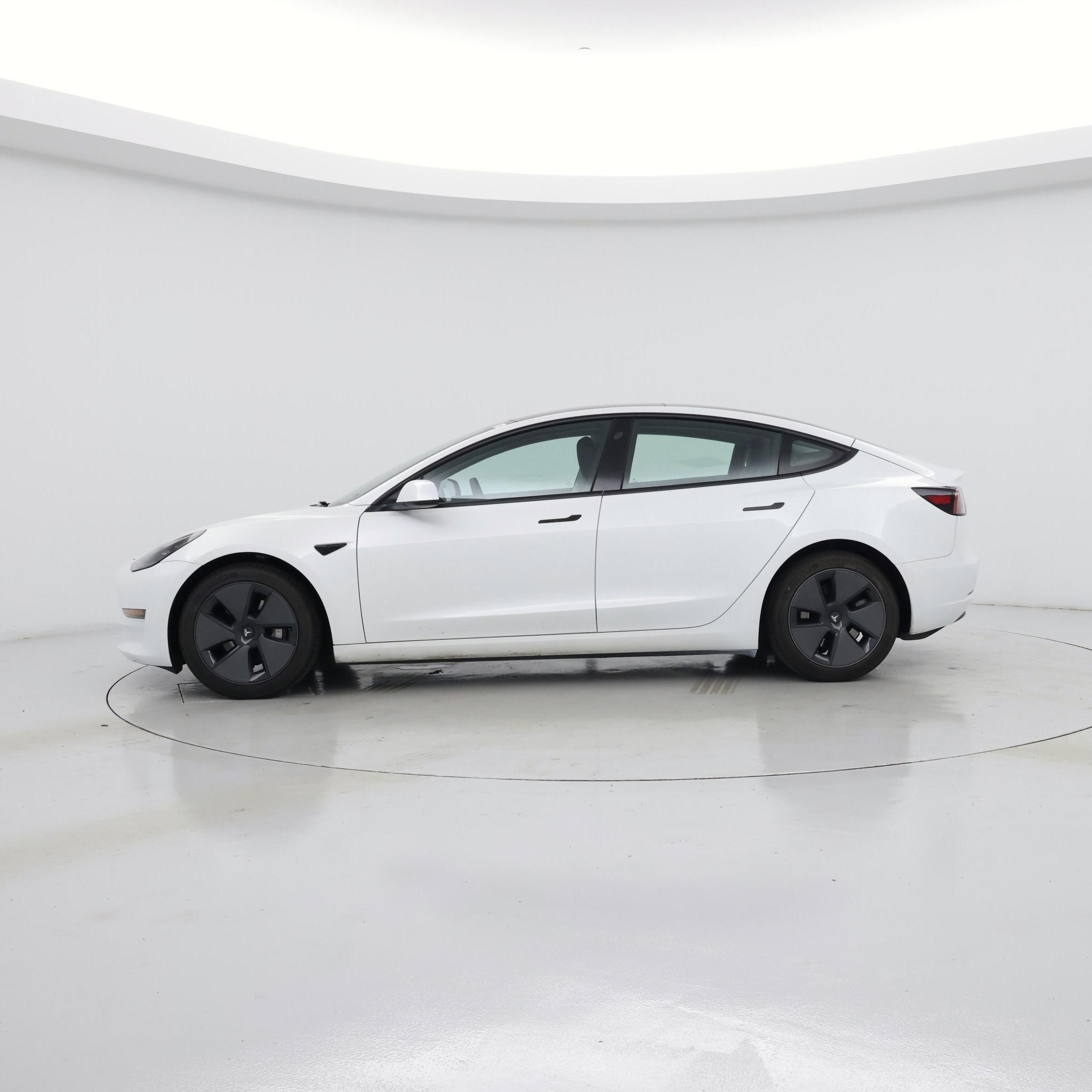 Thumbnail: 2023 Tesla Model 3 - 3