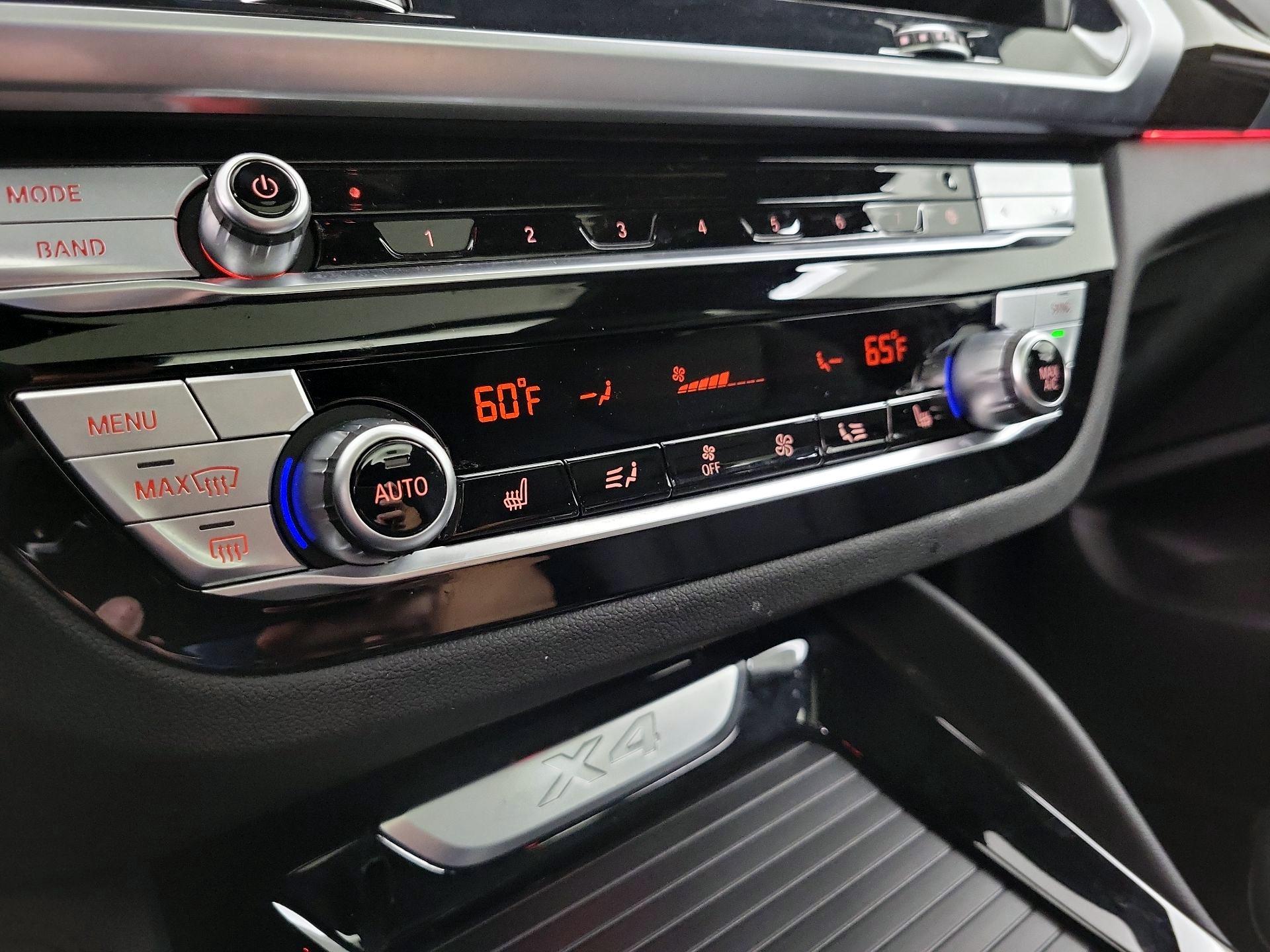 Thumbnail: 2021 BMW X4 - 17