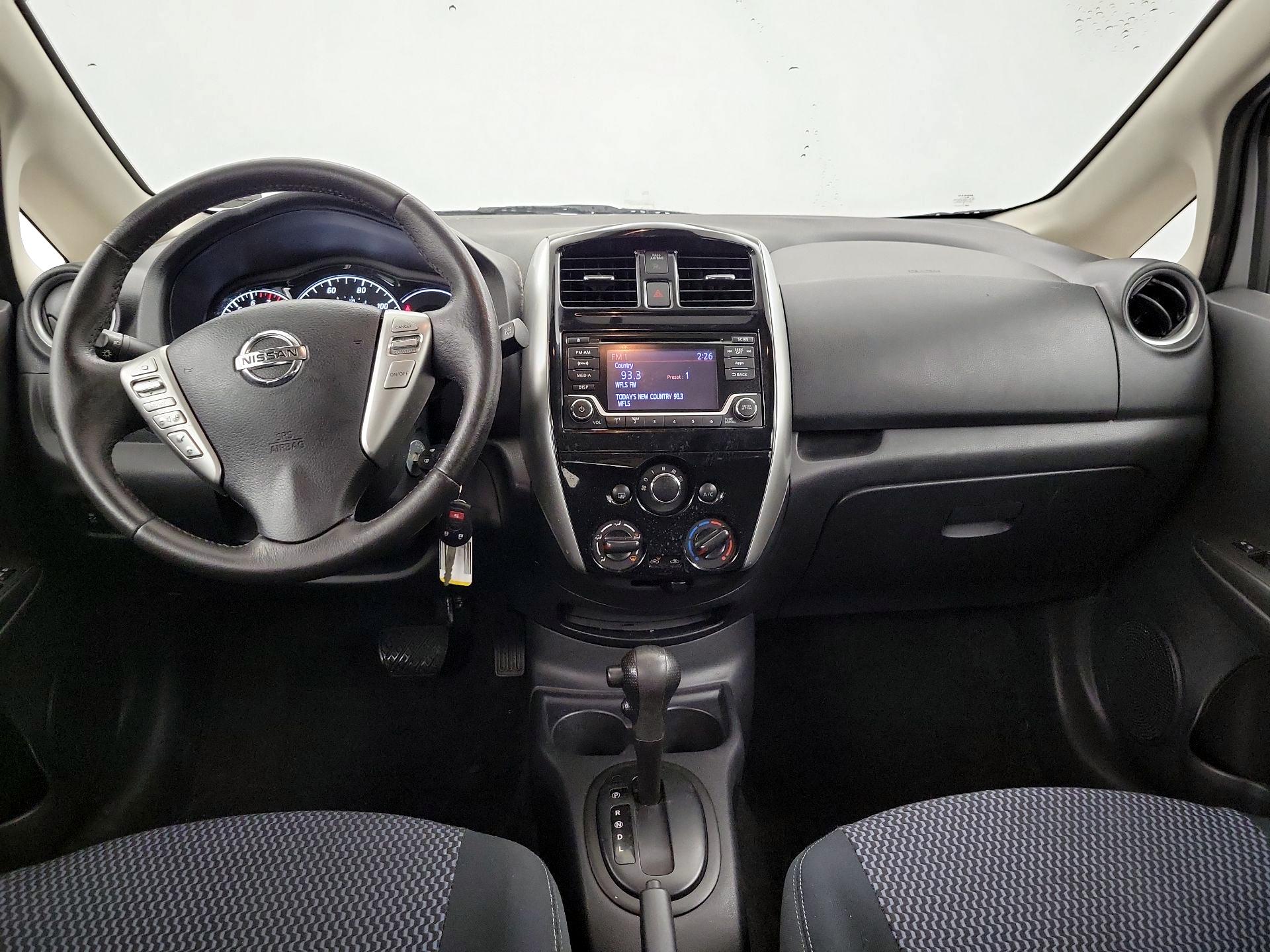 Thumbnail: 2015 Nissan Versa Note - 9
