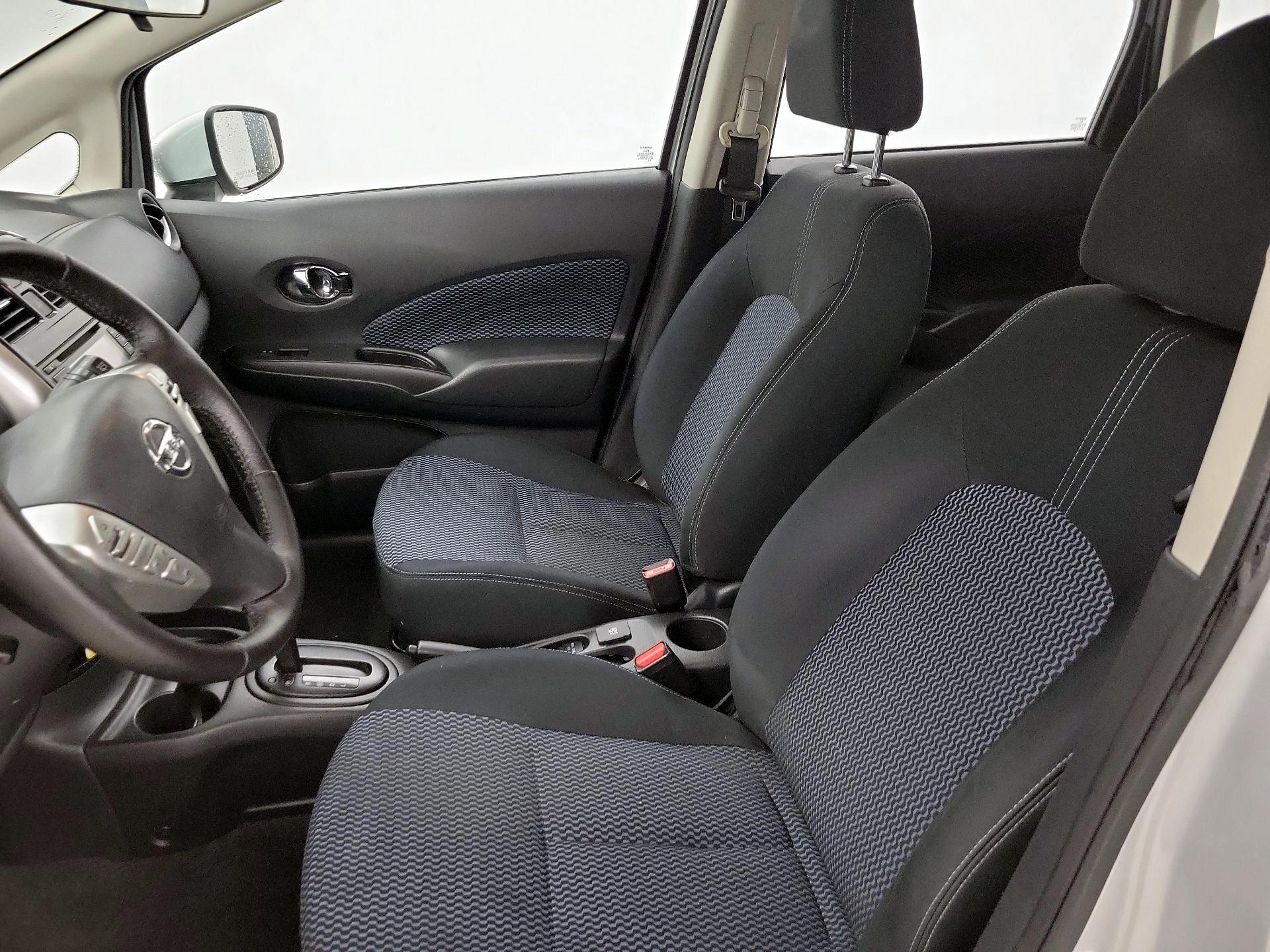 Thumbnail: 2015 Nissan Versa Note - 11