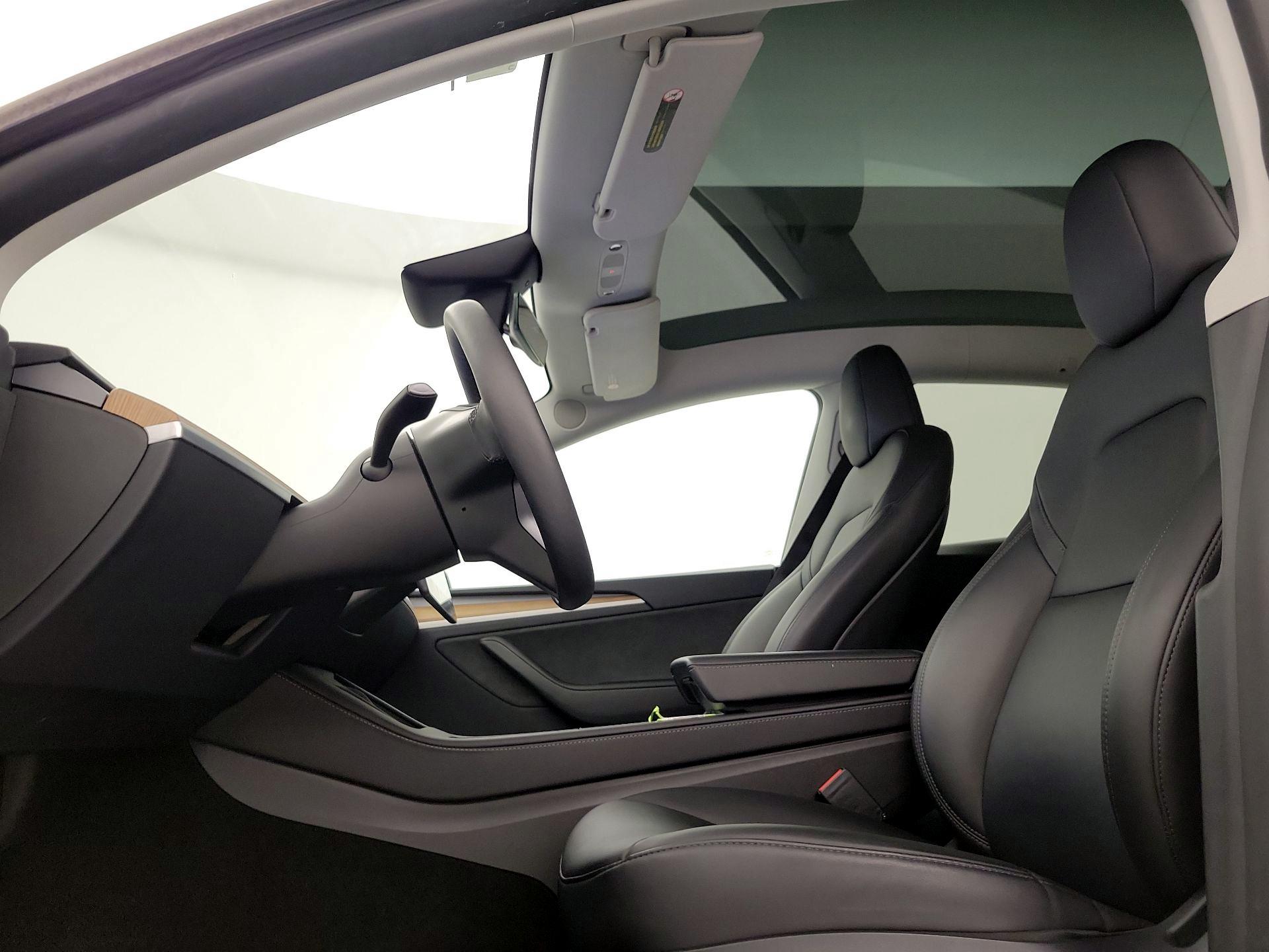 Thumbnail: 2024 Tesla Model Y - 19