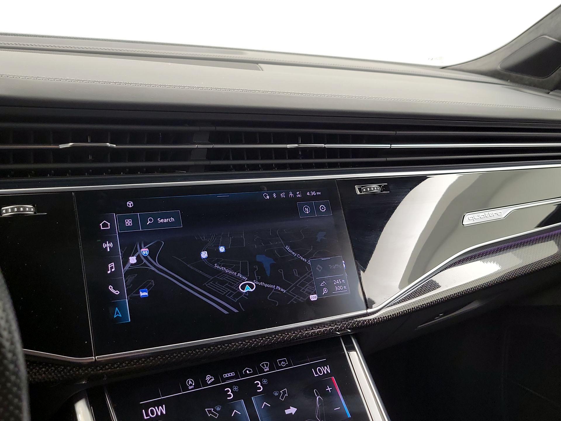Thumbnail: 2022 Audi SQ7 - 14