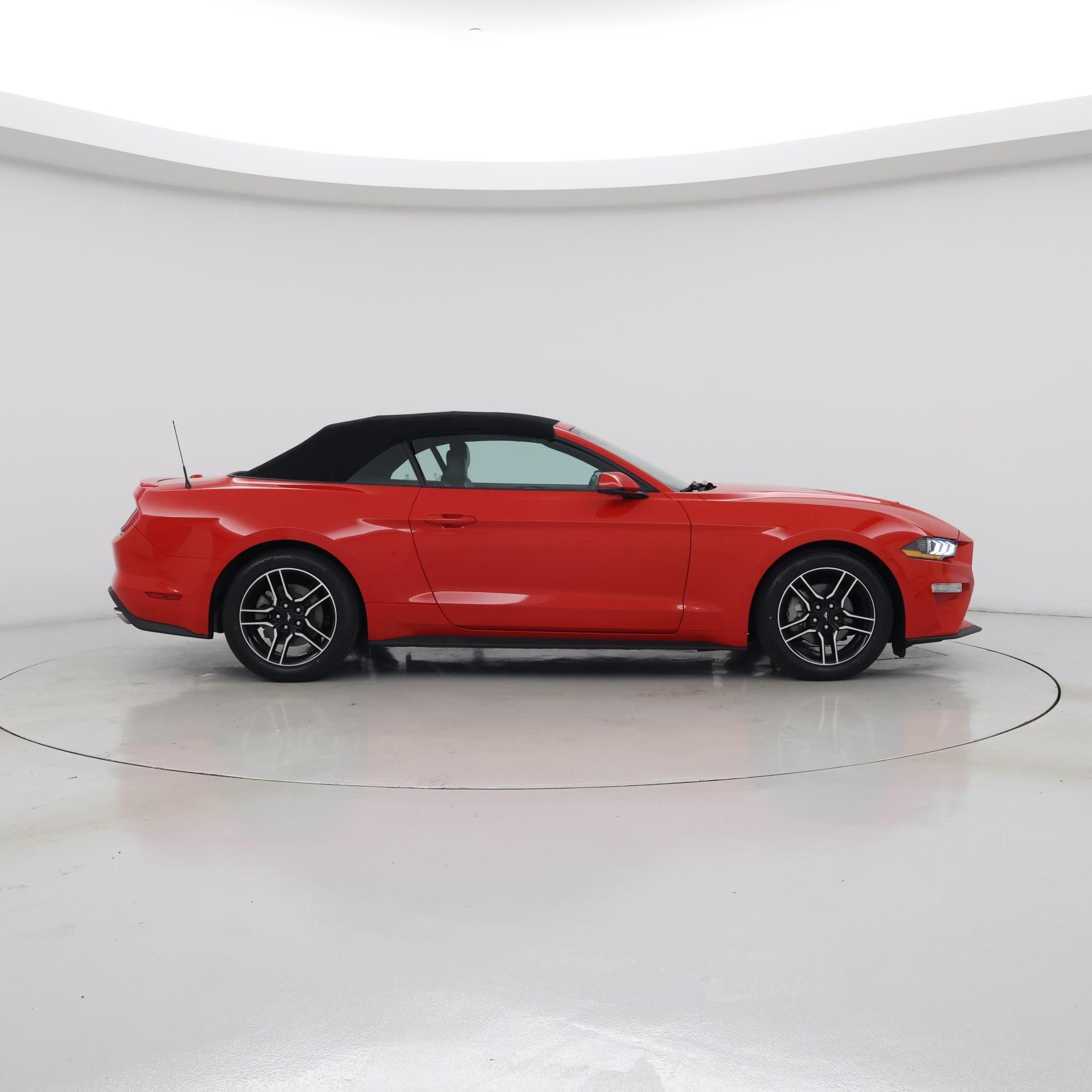 Thumbnail: 2021 Ford Mustang - 7