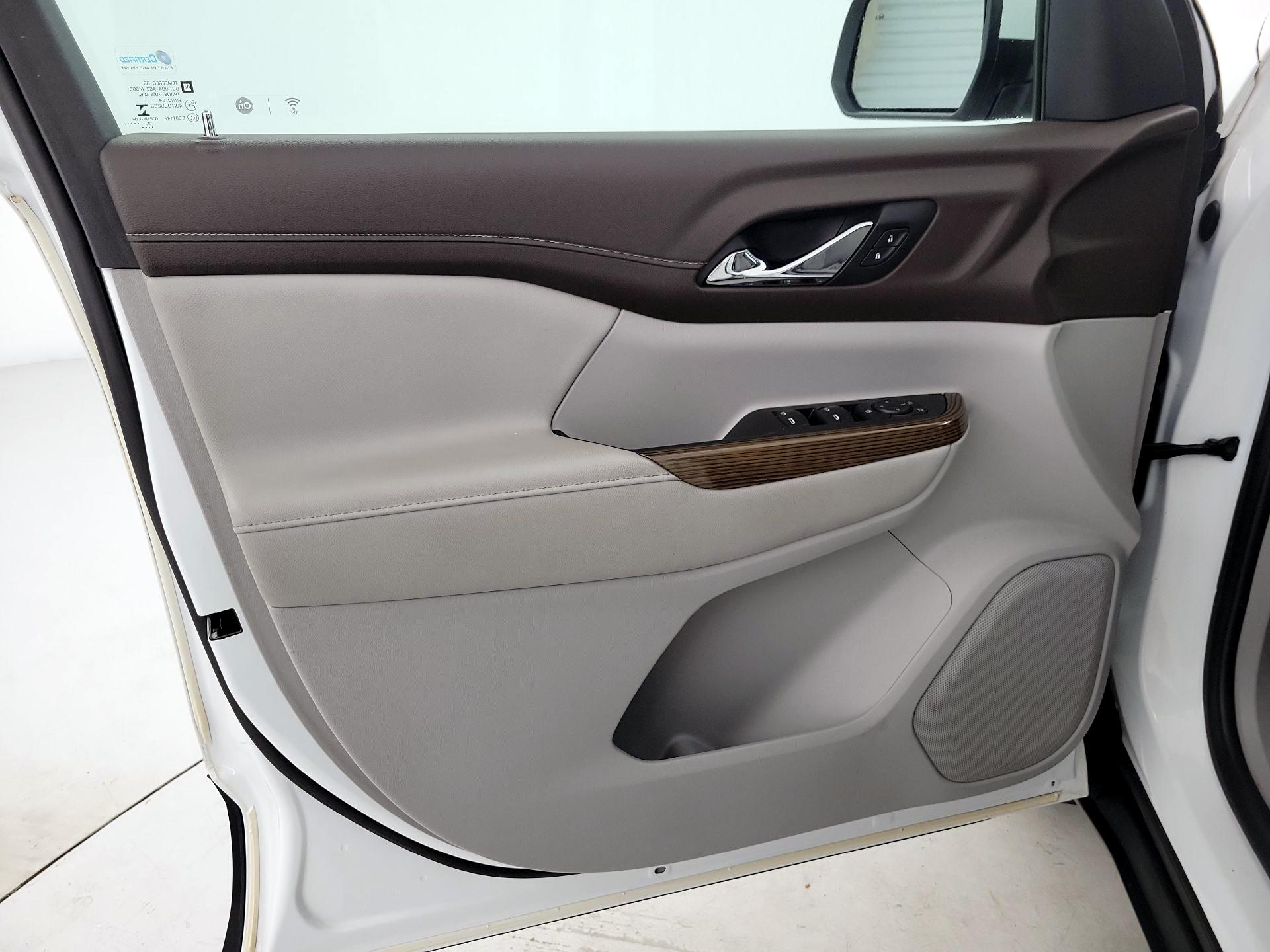 Thumbnail: 2020 GMC Acadia - 12