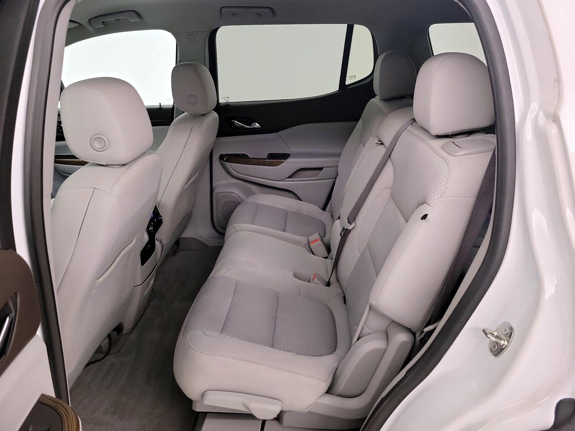 Thumbnail: 2020 GMC Acadia - 19