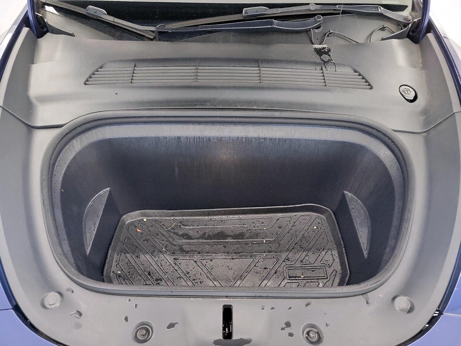 Thumbnail: 2022 Tesla Model Y - 20