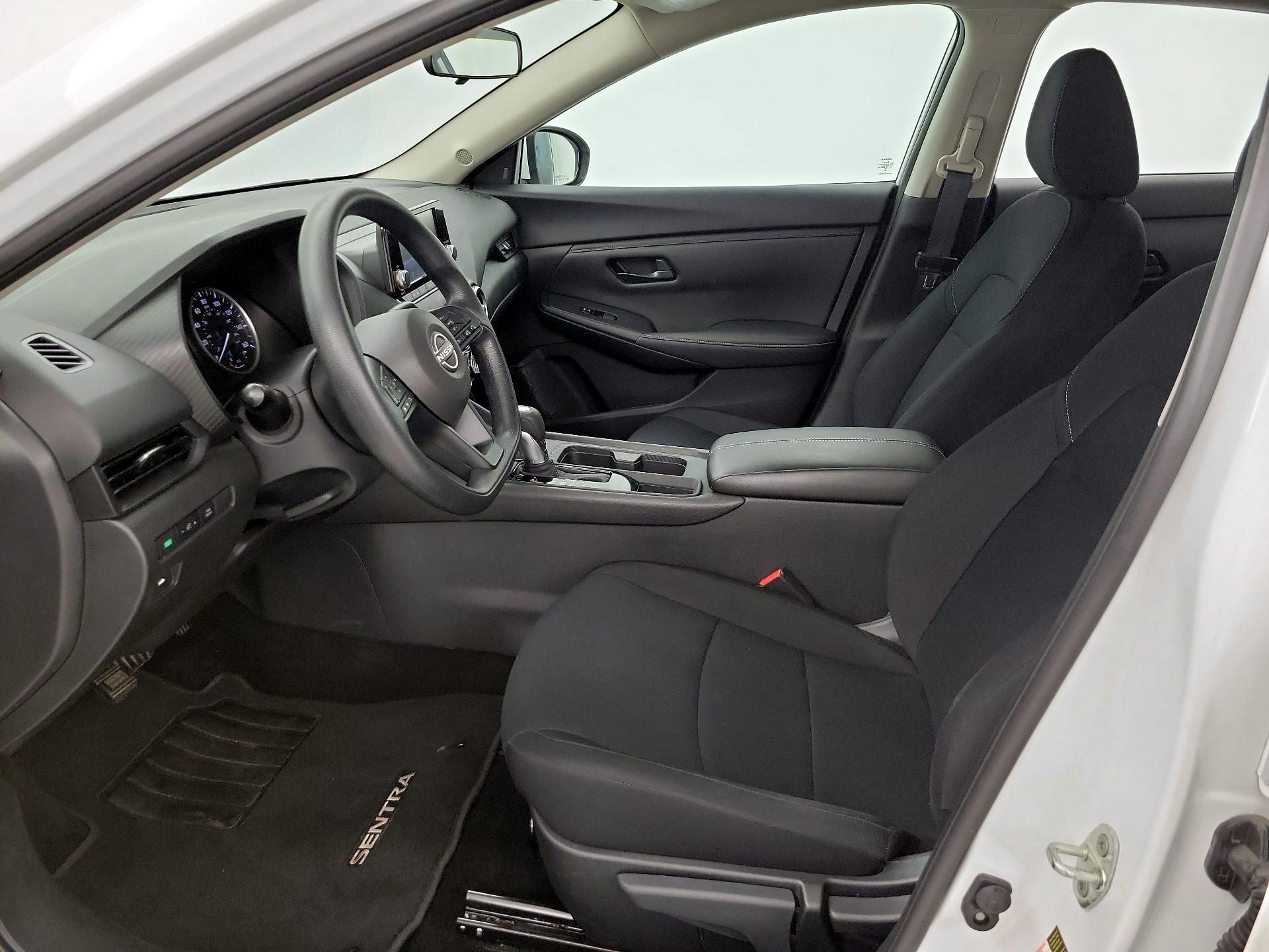 Thumbnail: 2024 Nissan Sentra - 11