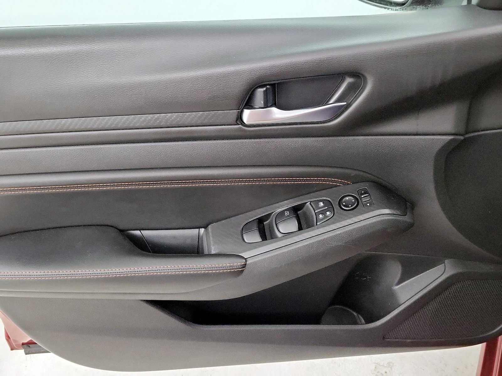 2021 Nissan Altima SR - Photo 13