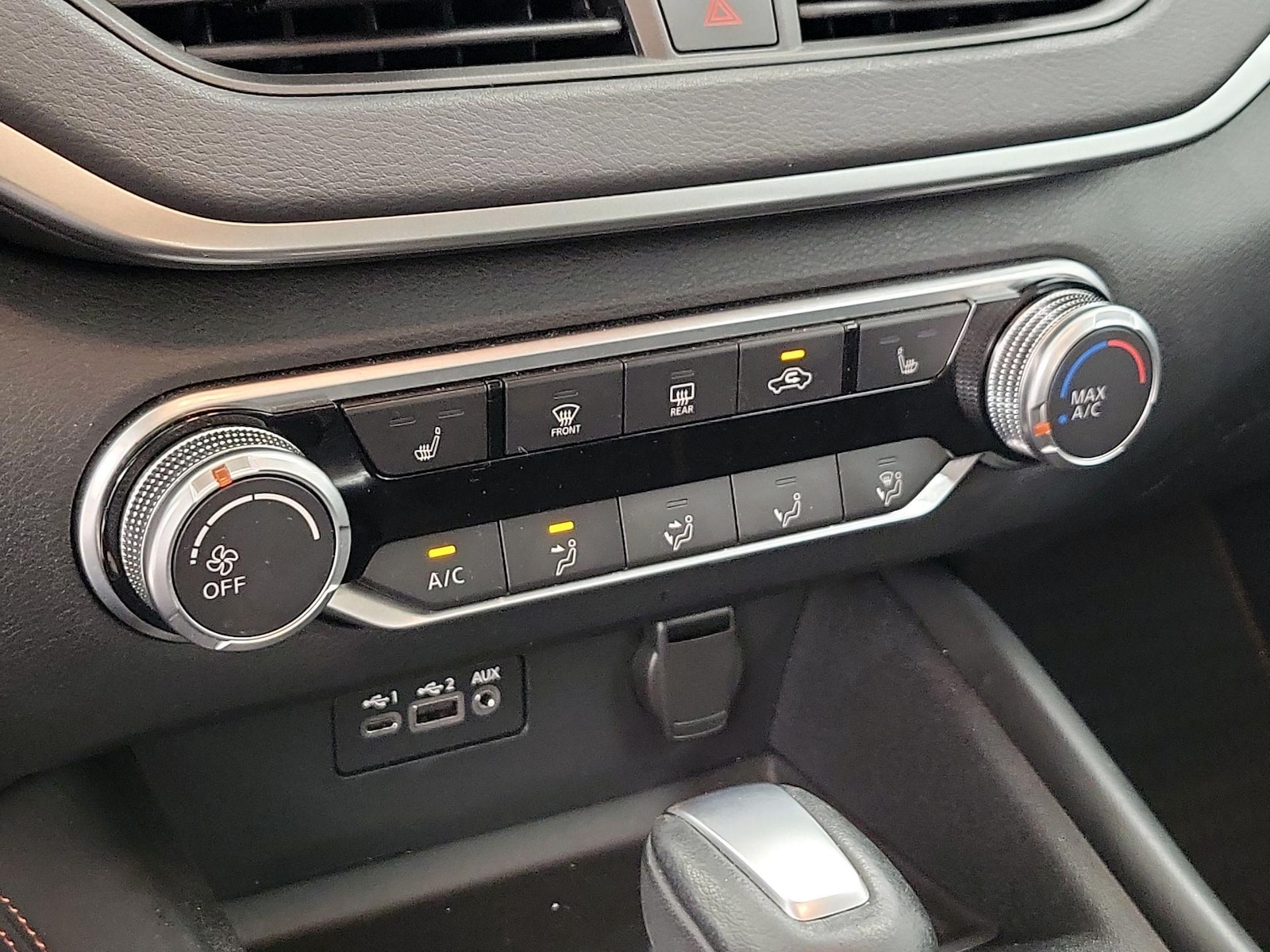 2021 Nissan Altima SR - Photo 17