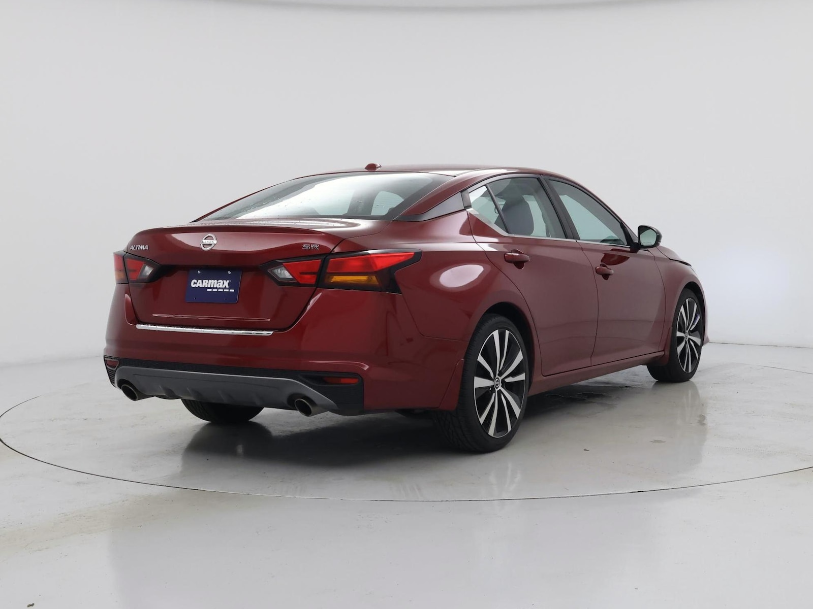 2021 Nissan Altima SR - Photo 9