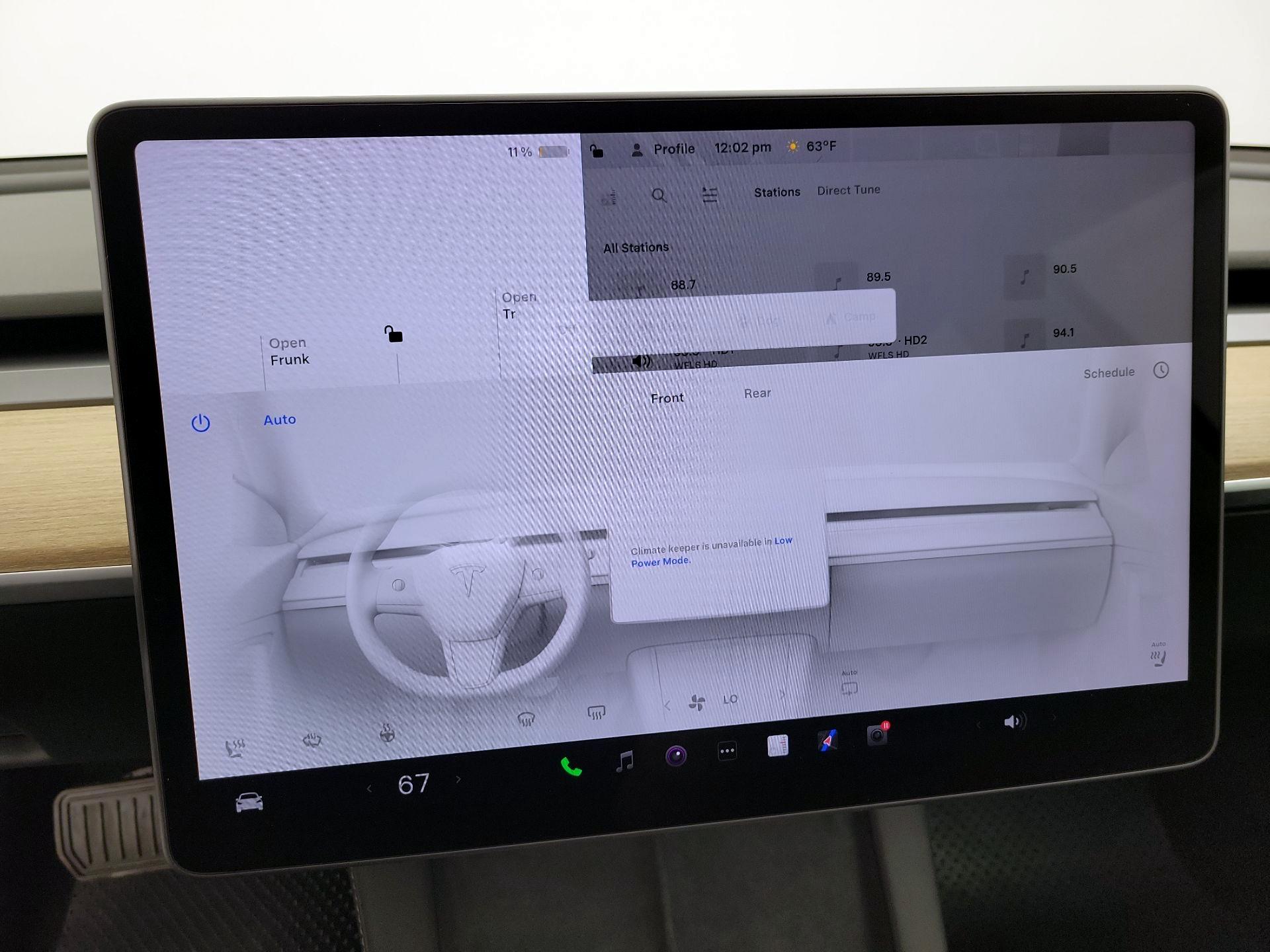 Thumbnail: 2023 Tesla Model 3 - 16