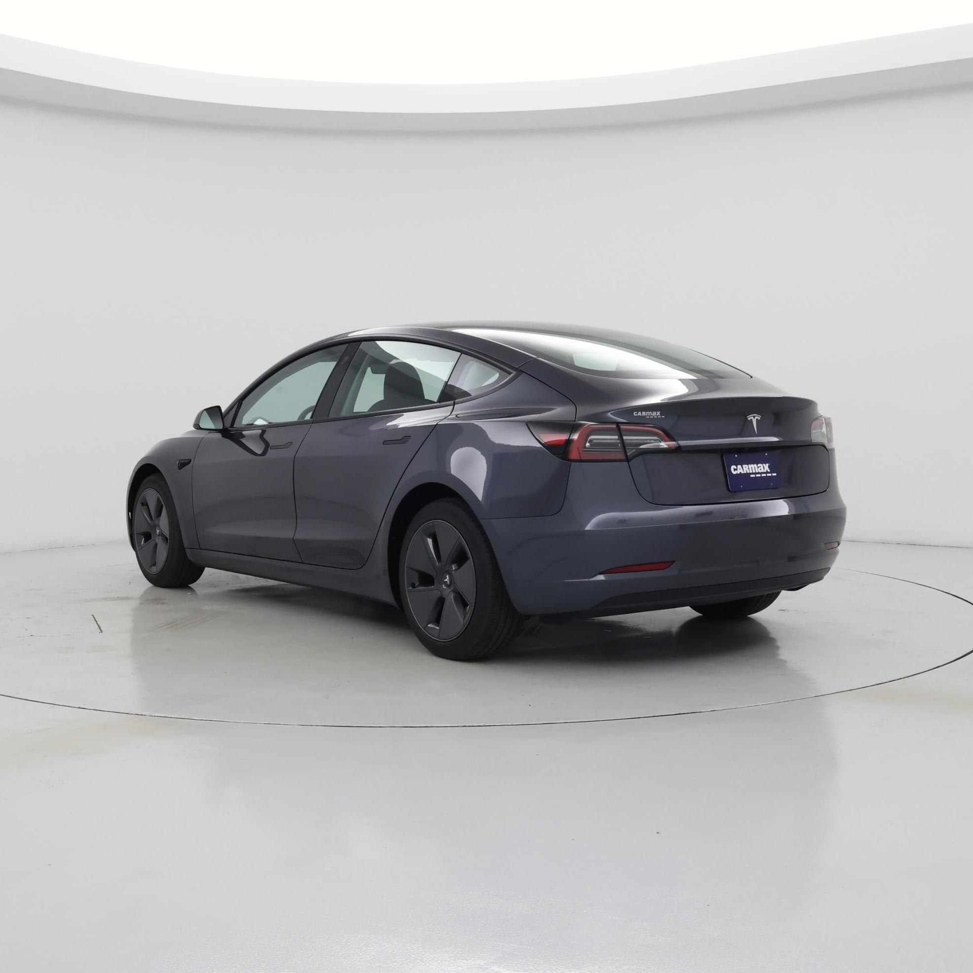 Thumbnail: 2023 Tesla Model 3 - 2